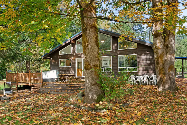 Baring Bend Lodge 2 BD Baring, WA Vacation Rental Vacasa