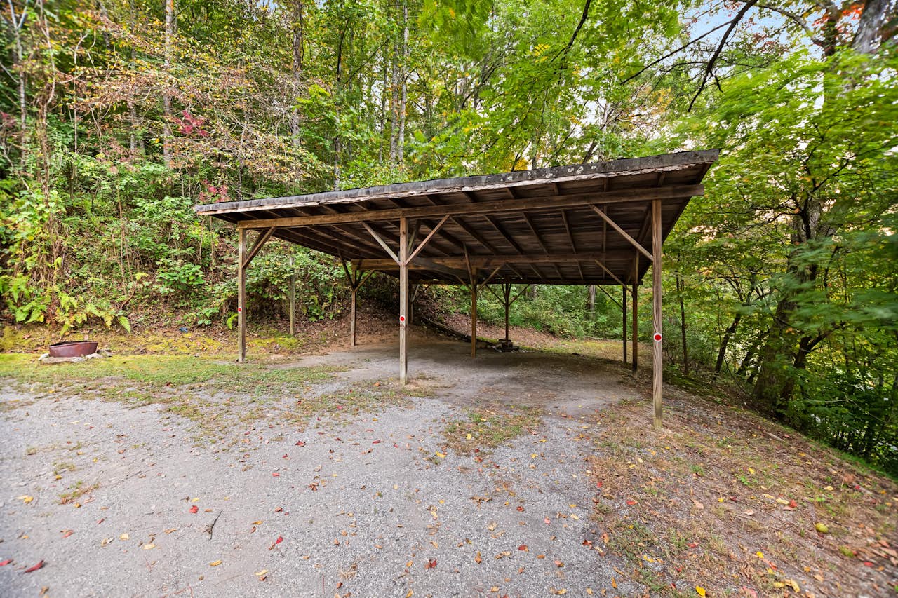 Family Jewel 2 BD Vacation Rental in Whittier, NC Vacasa