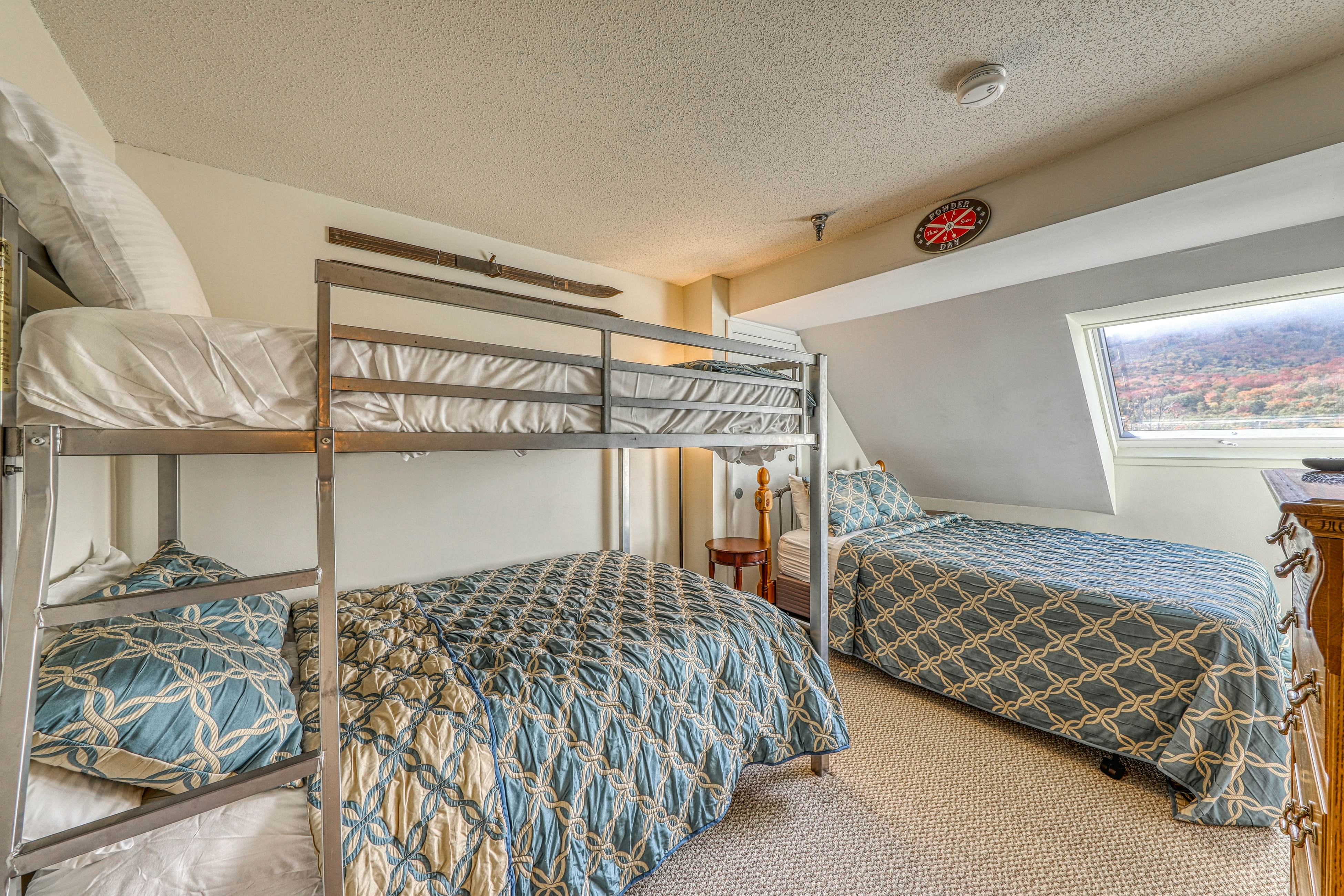 Mountain Green - 3E19