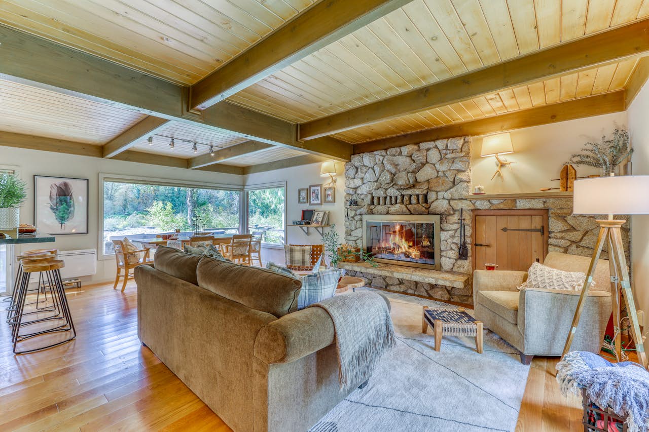 Timber Creek Cabin 3 BD Vacation Rental in Index, WA Vacasa