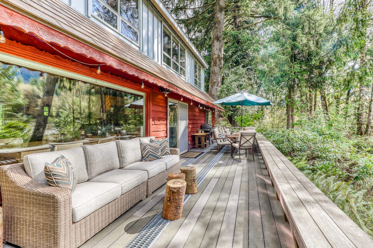 Timber Creek Cabin 3 BD Vacation Rental in Index, WA Vacasa