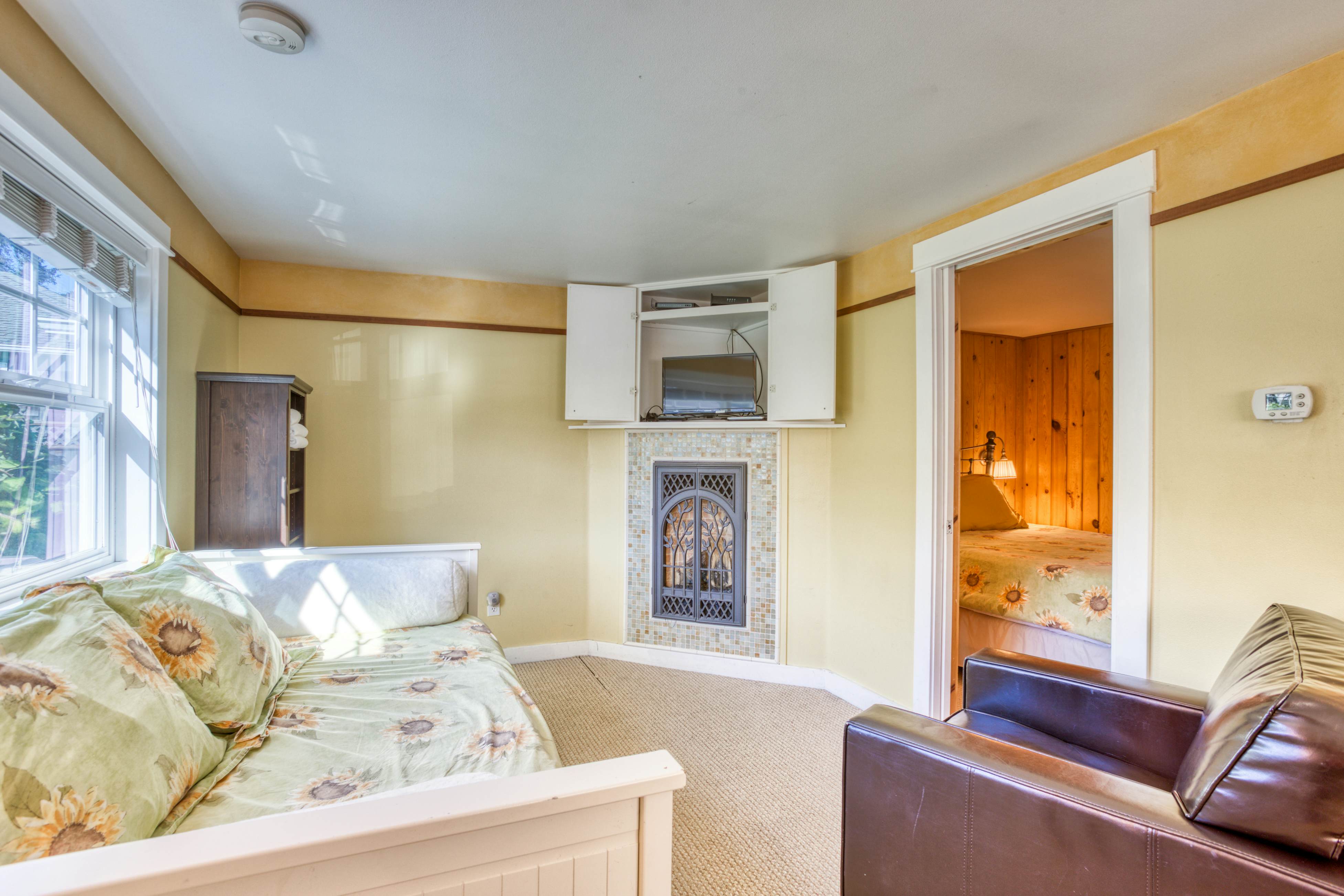 Hidden Villa Cottage #5 - The Sunflower Cottage