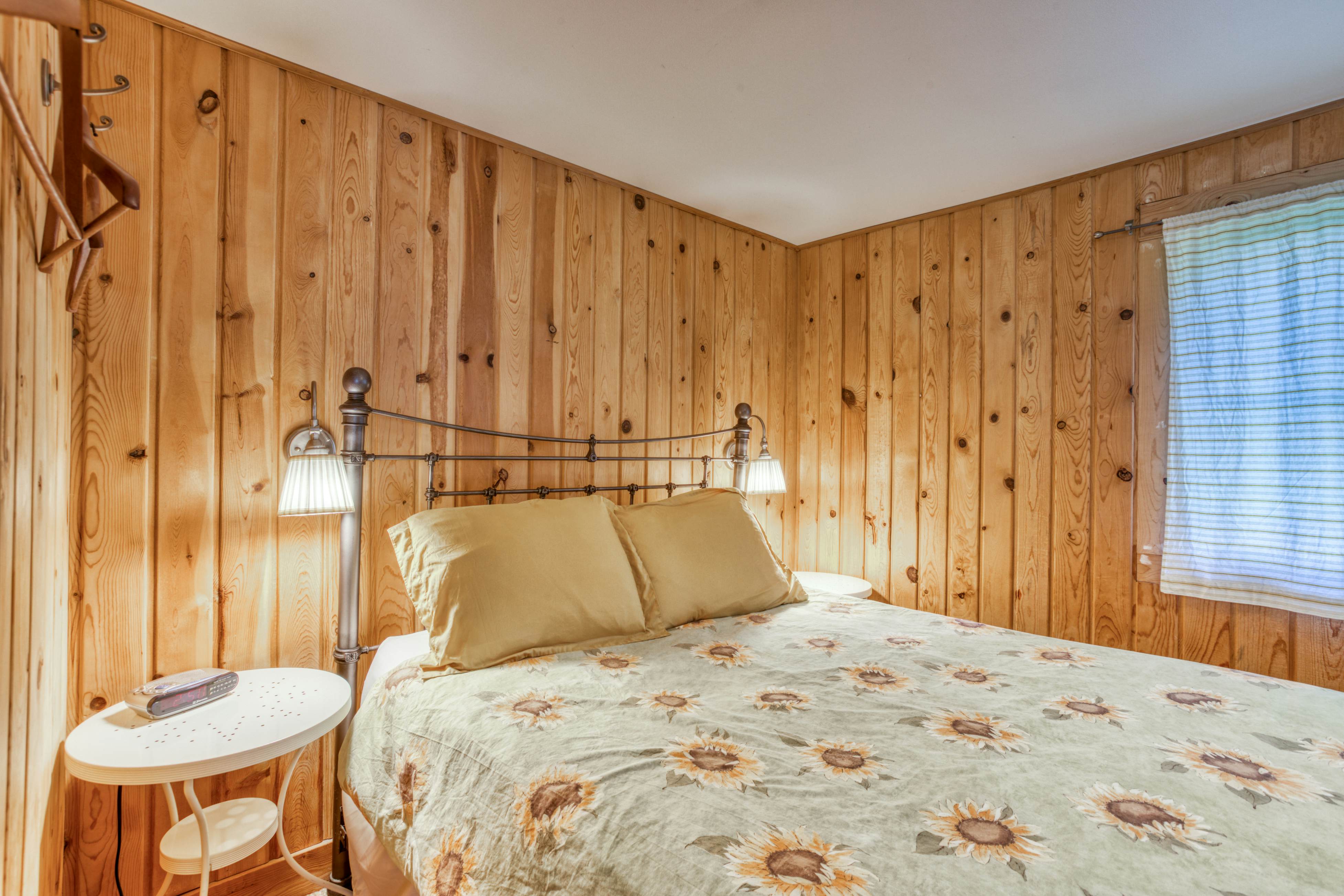 Hidden Villa Cottage #5 - The Sunflower Cottage