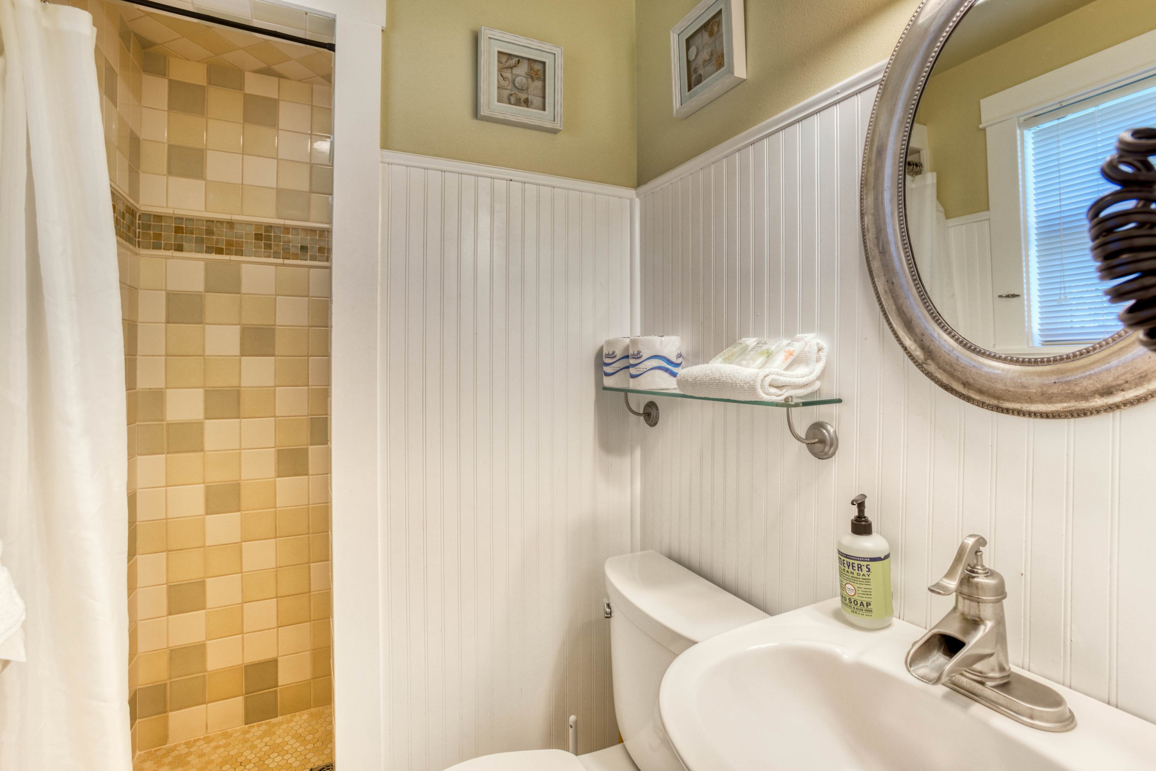 Hidden Villa Cottage #5 - The Sunflower Cottage