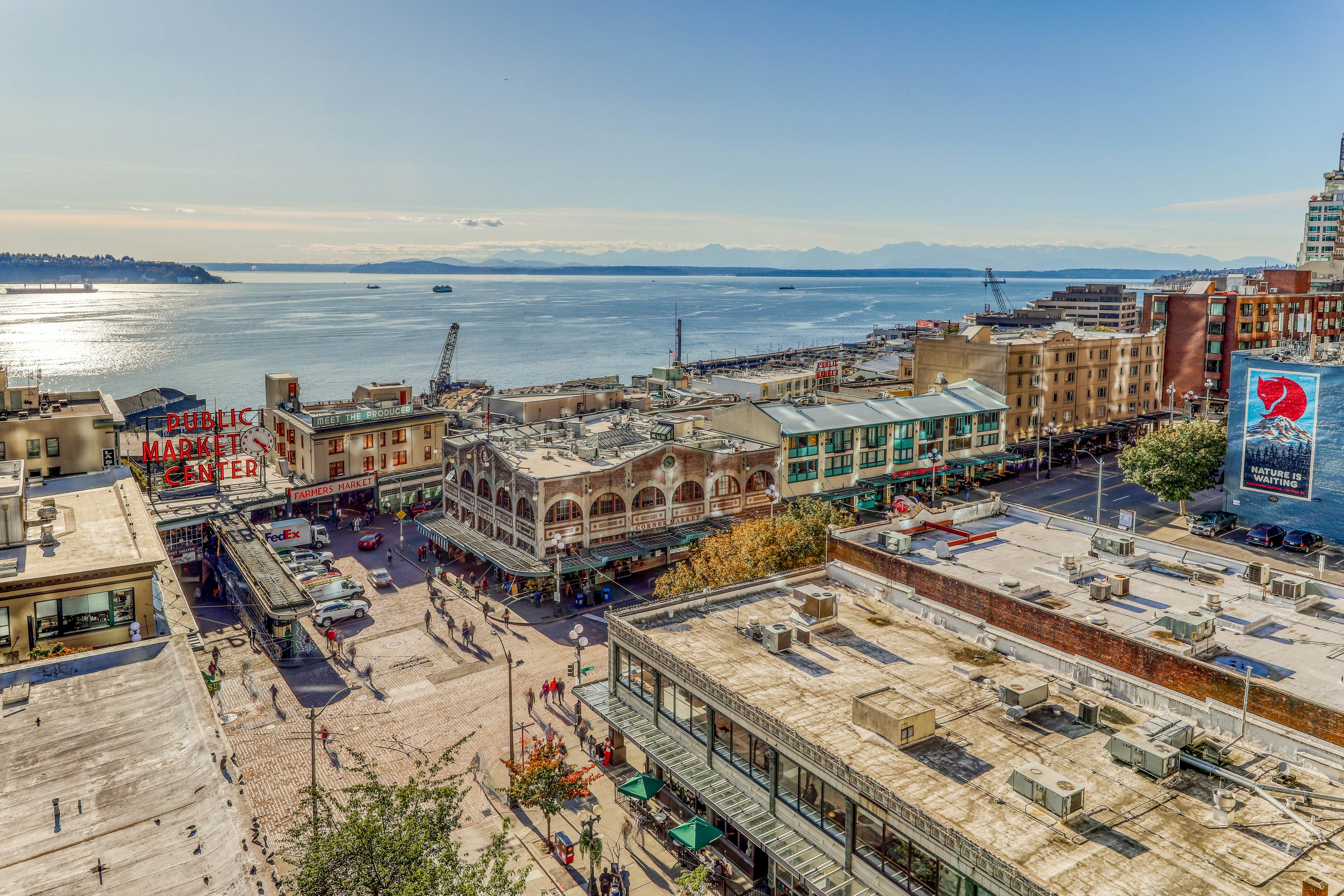 Newmark Tower Soundview Suite