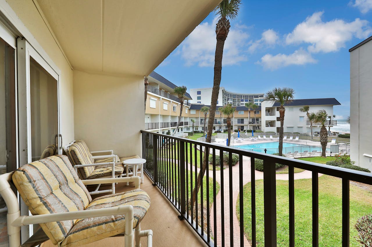 Ormond Beach Club - Unit 228 | 2 BD Vacation Rental in Ormond Beach, FL