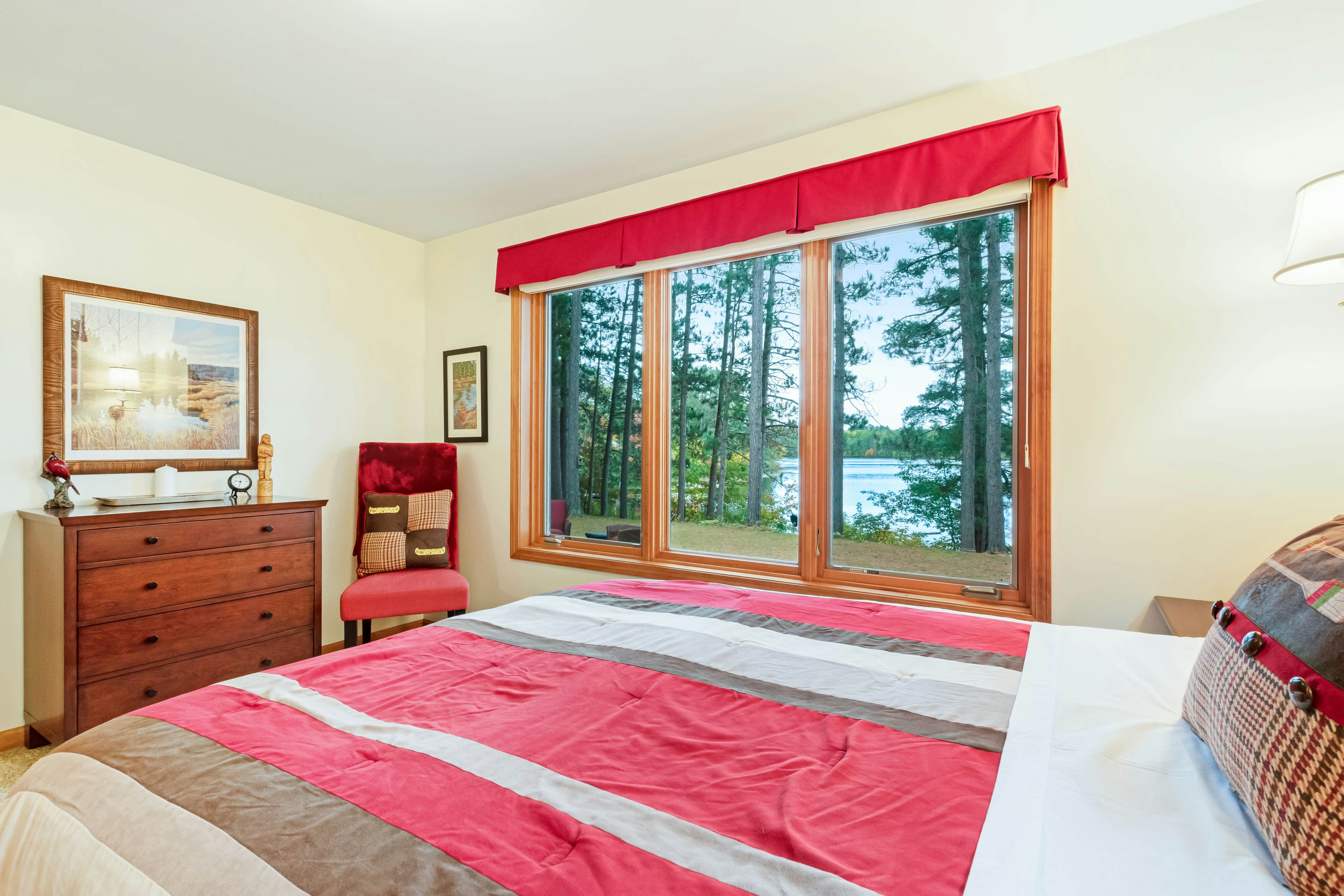 Director's House 2 BD Manitowish Waters, WI Vacation Rental Vacasa