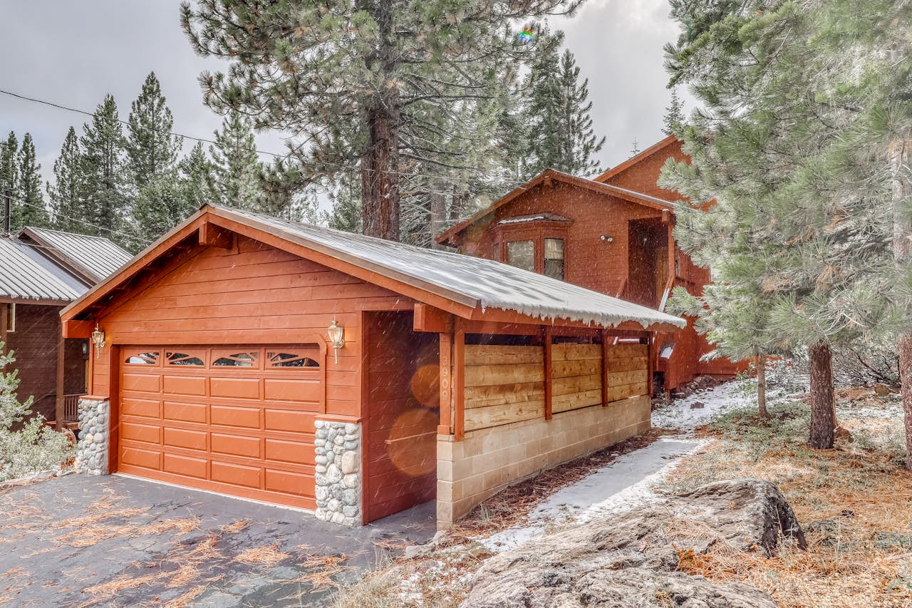 Tuna Bush 3 BD Truckee, CA Vacation Rental Vacasa