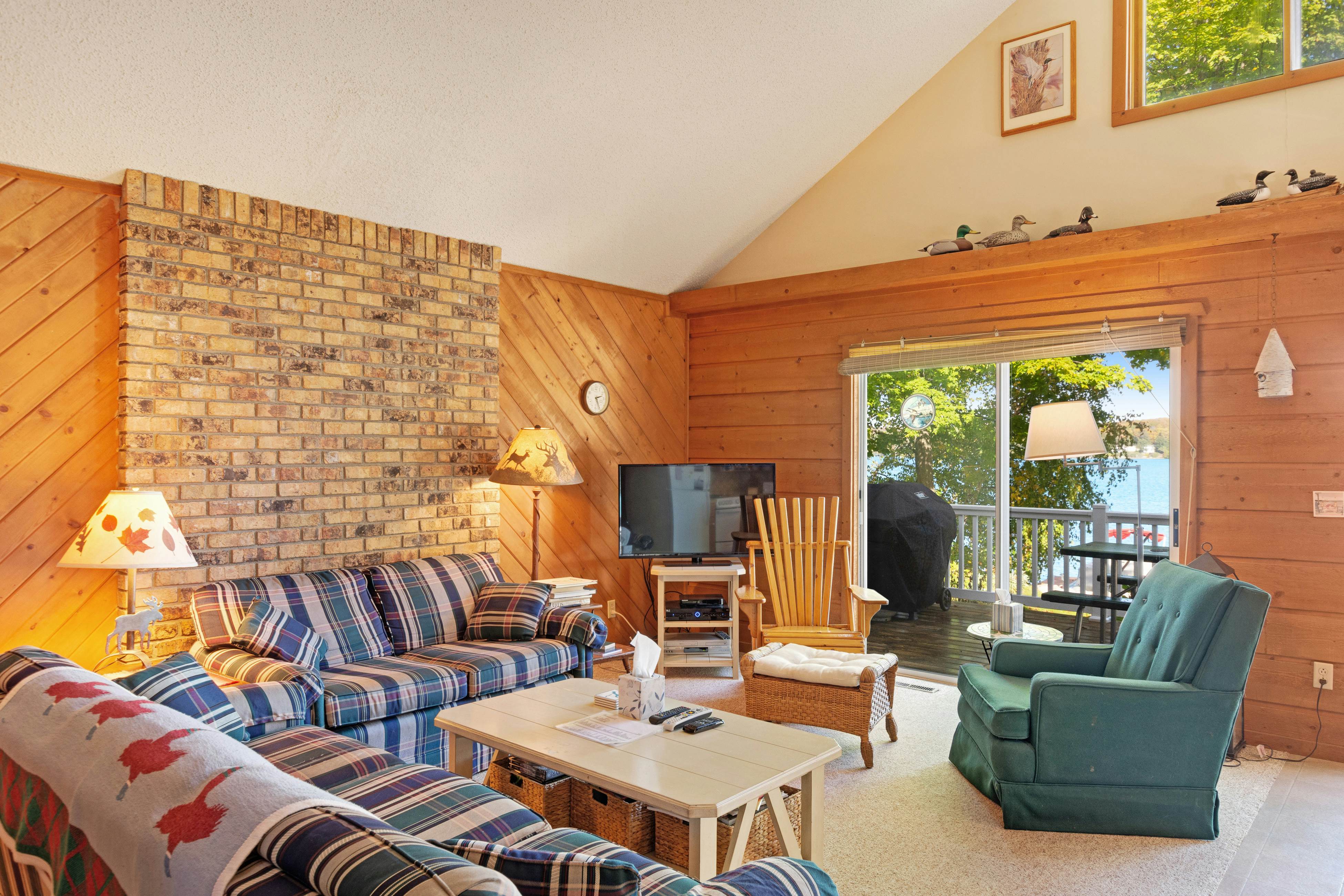 Walloon Lake Cottage 3 BD Boyne City, MI Vacation Rental Vacasa