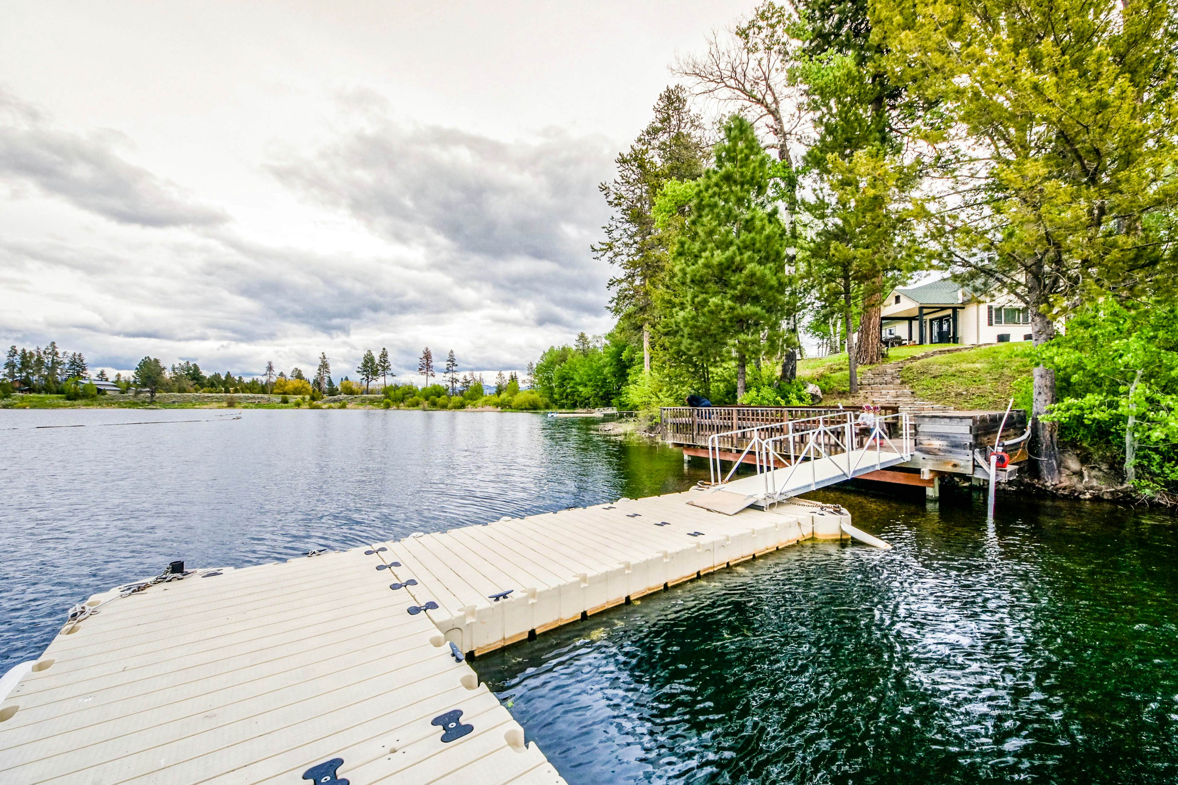 Paradise Cottage on the Lake 2 BD Donnelly, ID Vacation Rental Vacasa