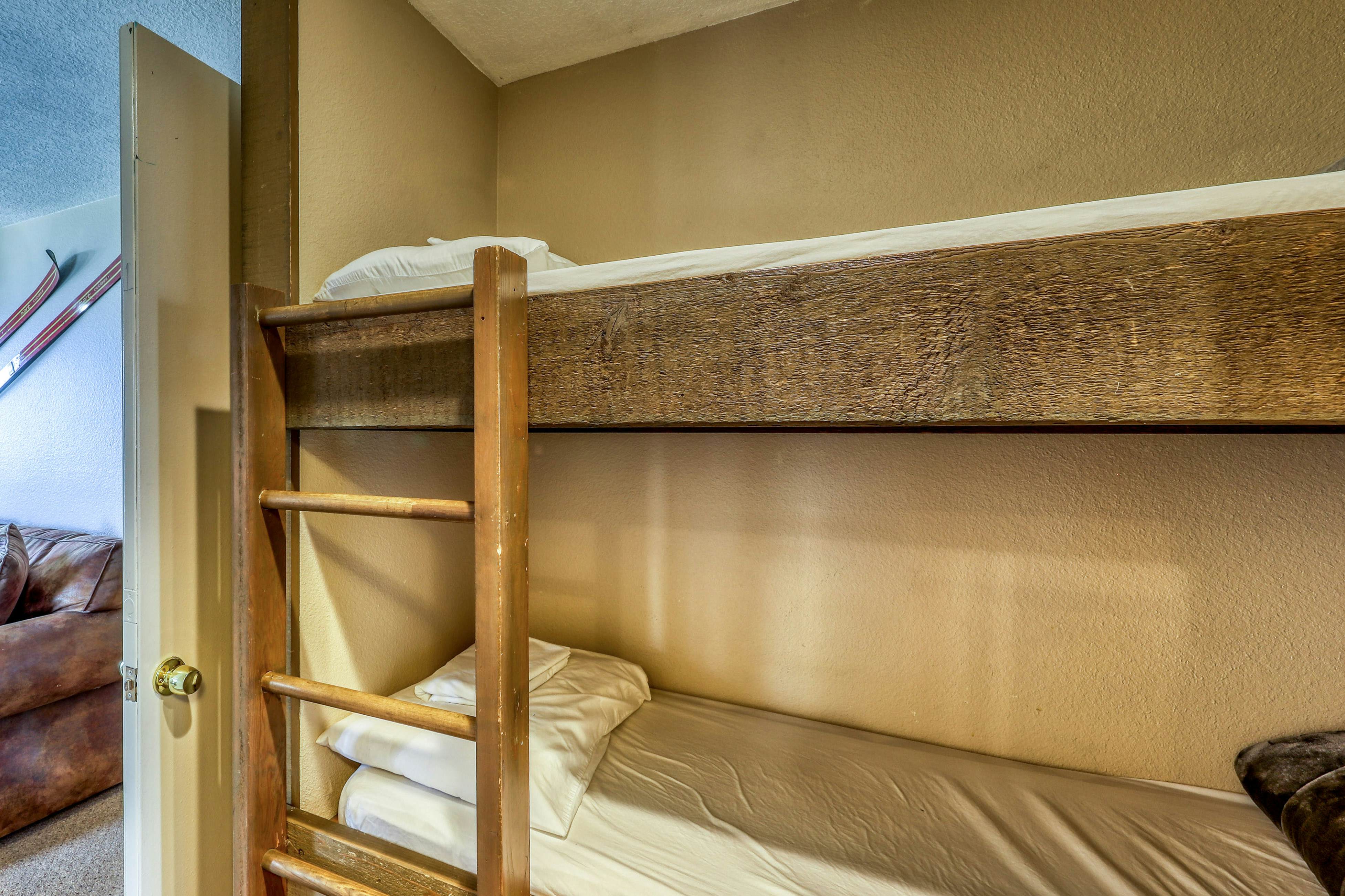 Bogus Basin Comfort (226 D) 1 BD Boise, ID Vacation Rental Vacasa