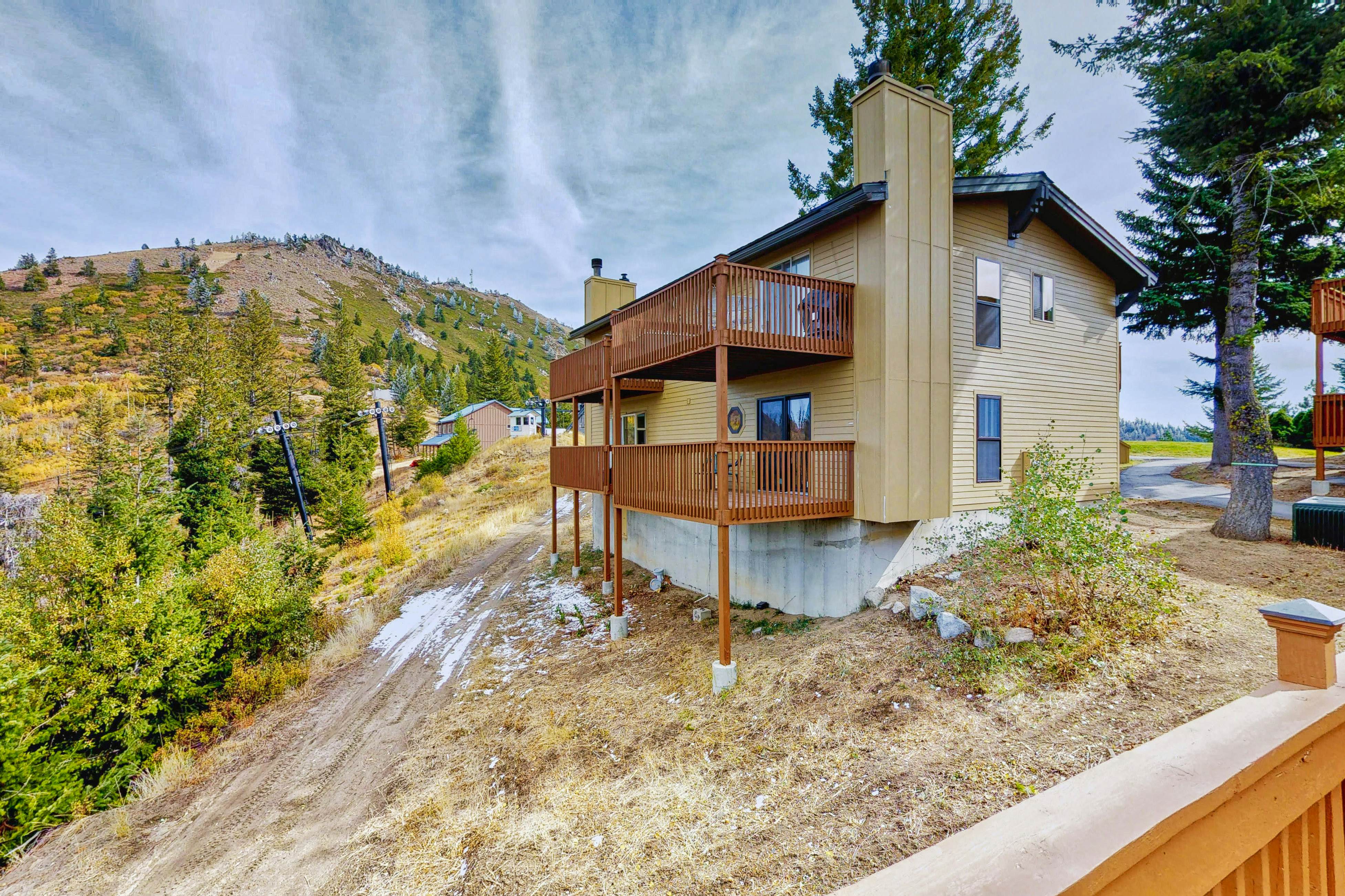 Bogus Basin Comfort (226 D) 1 BD Boise, ID Vacation Rental Vacasa
