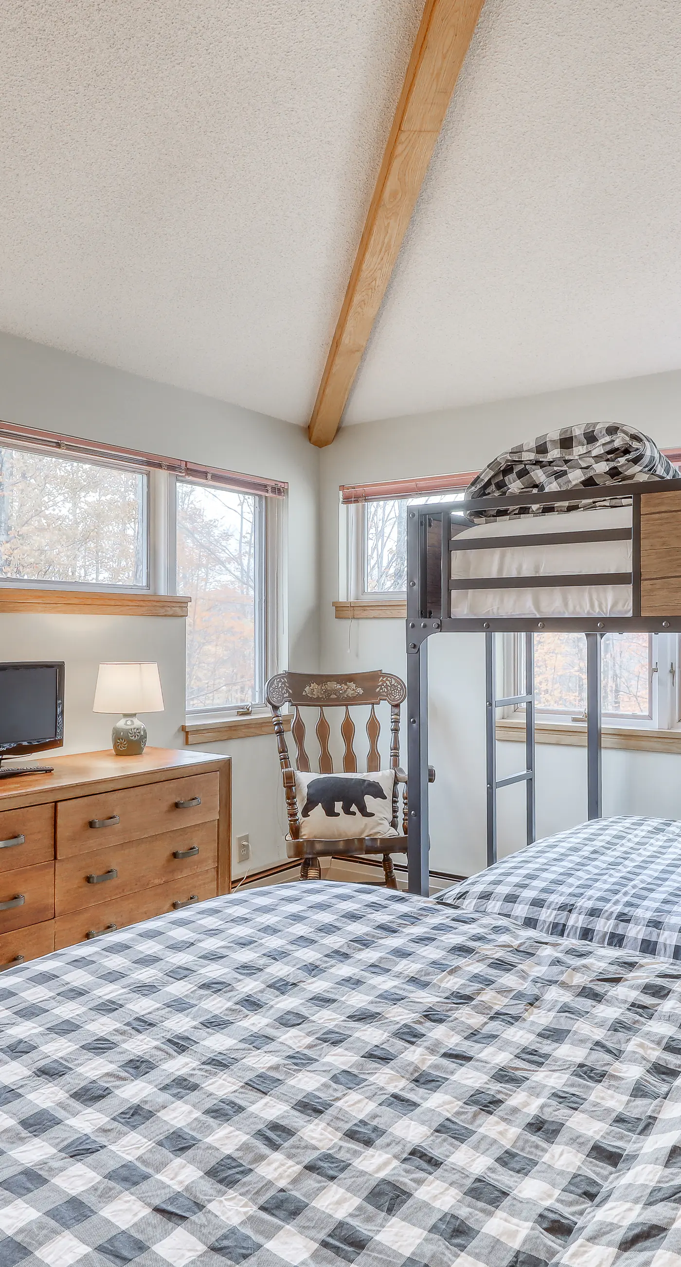 The Woods D4 3 BD Killington, VT Vacation Rental Vacasa