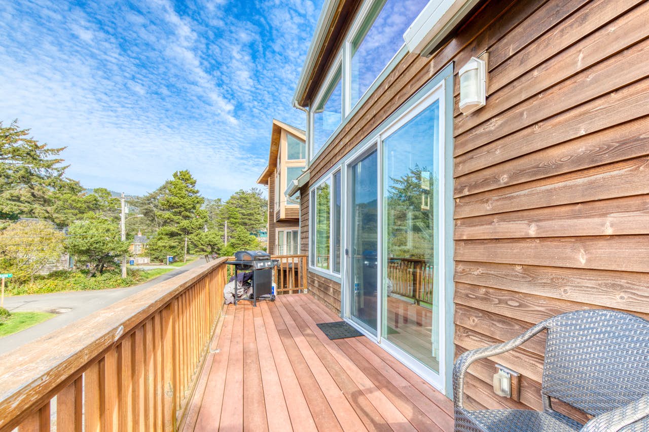 Manzanita Oak Shores (MCA 1485) 3 BD Vacation Rental in Manzanita