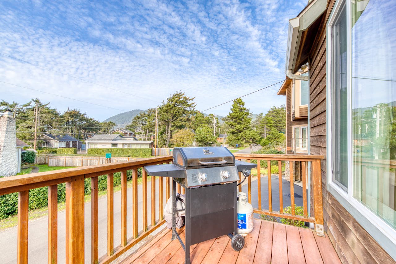 Manzanita Oak Shores (MCA 1485) 3 BD Vacation Rental in Manzanita