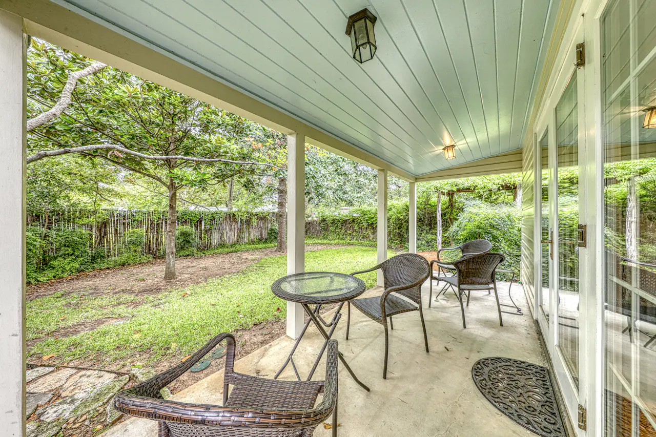 Eva's Guest House 2 BD Vacation Rental in Fredericksburg, TX Vacasa