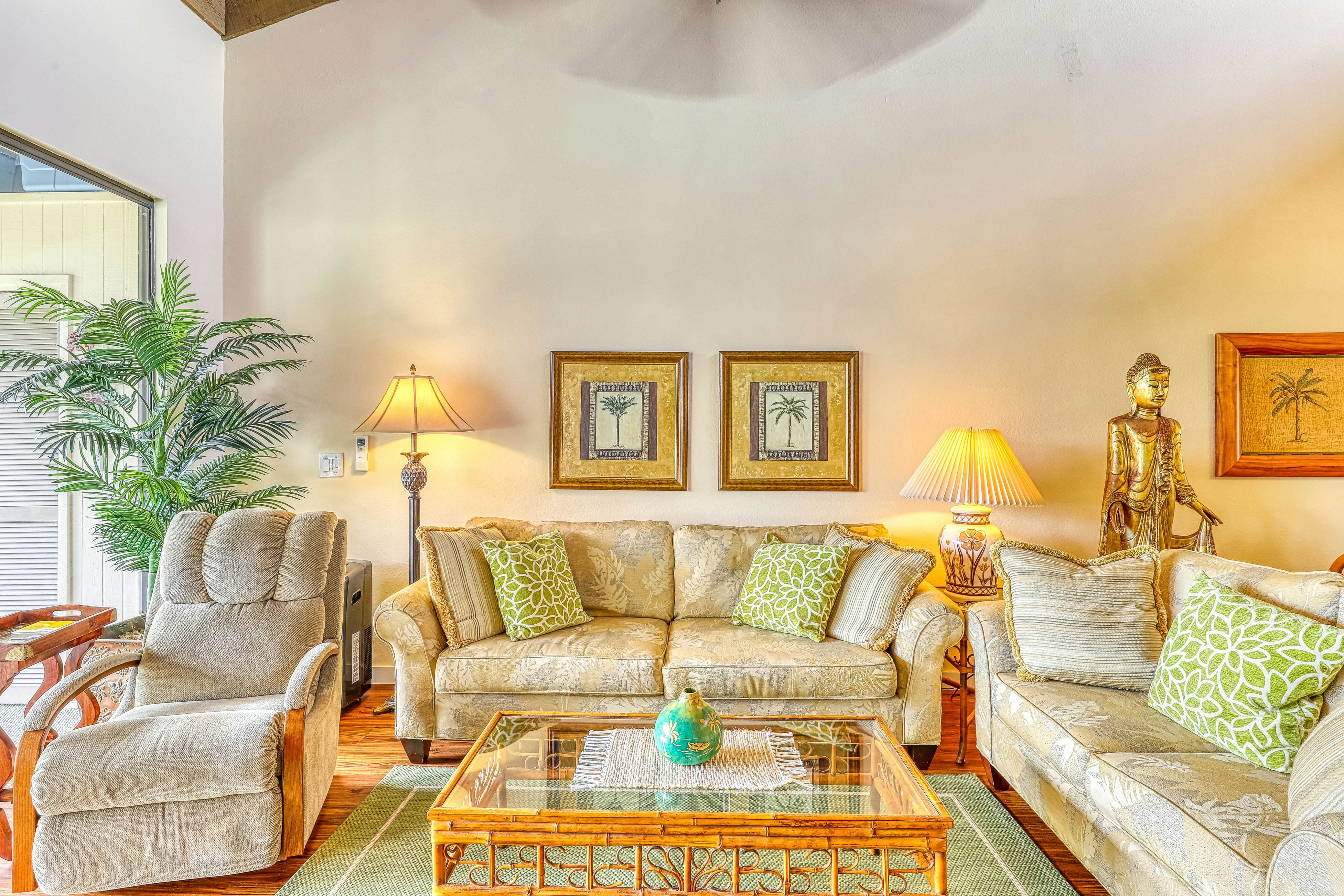 Keauhou Surf & Racquet 7-302