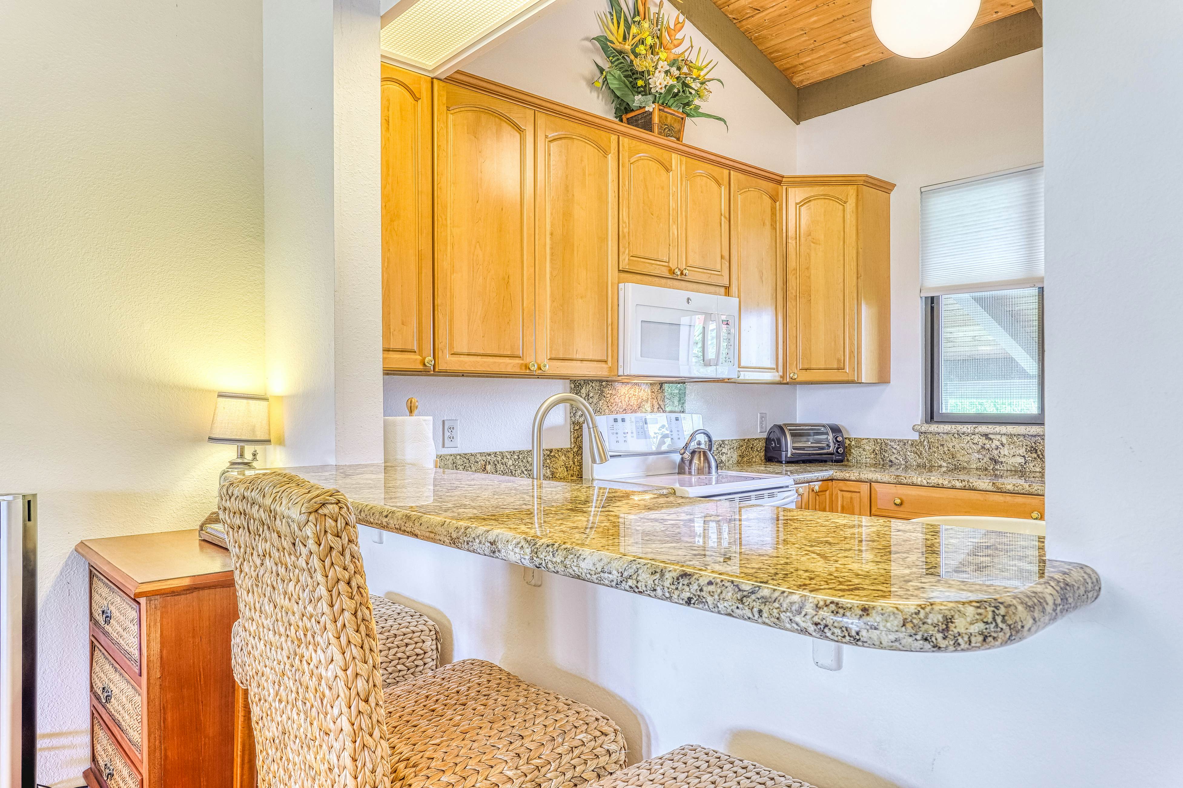 Keauhou Surf & Racquet 7-302