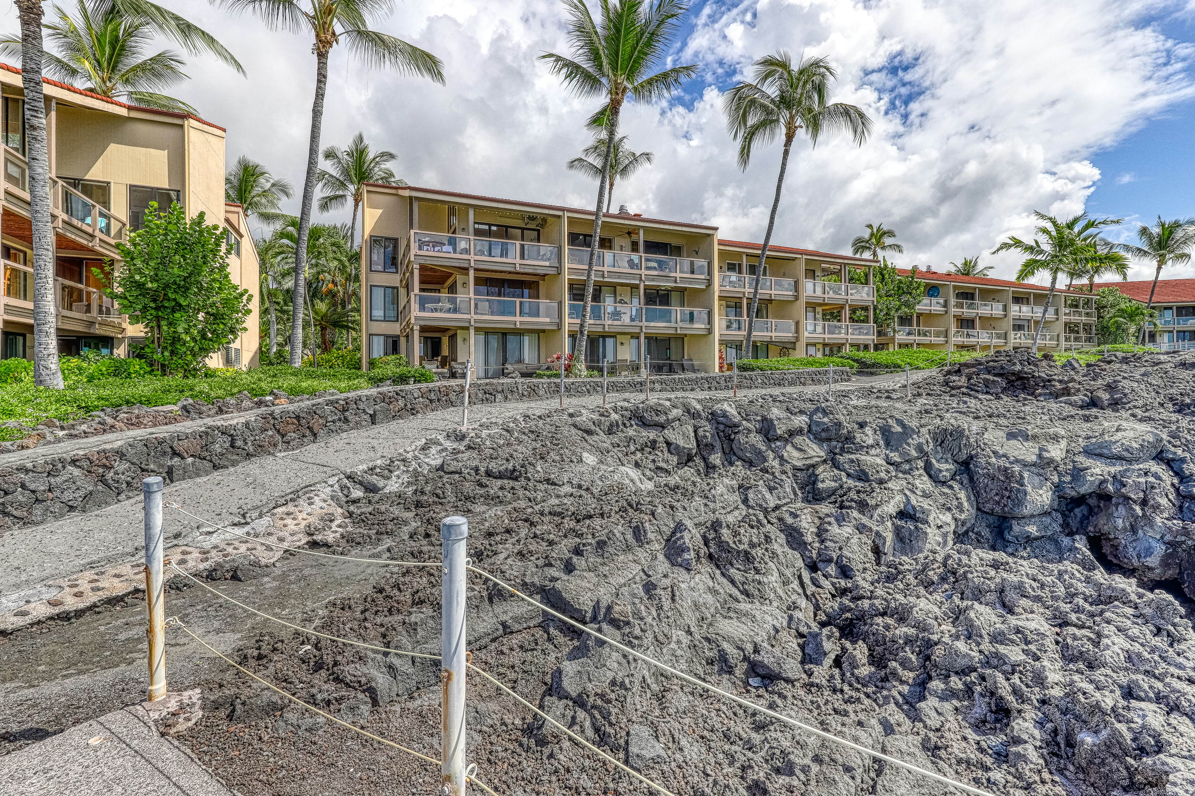 Keauhou Surf & Racquet 7-302