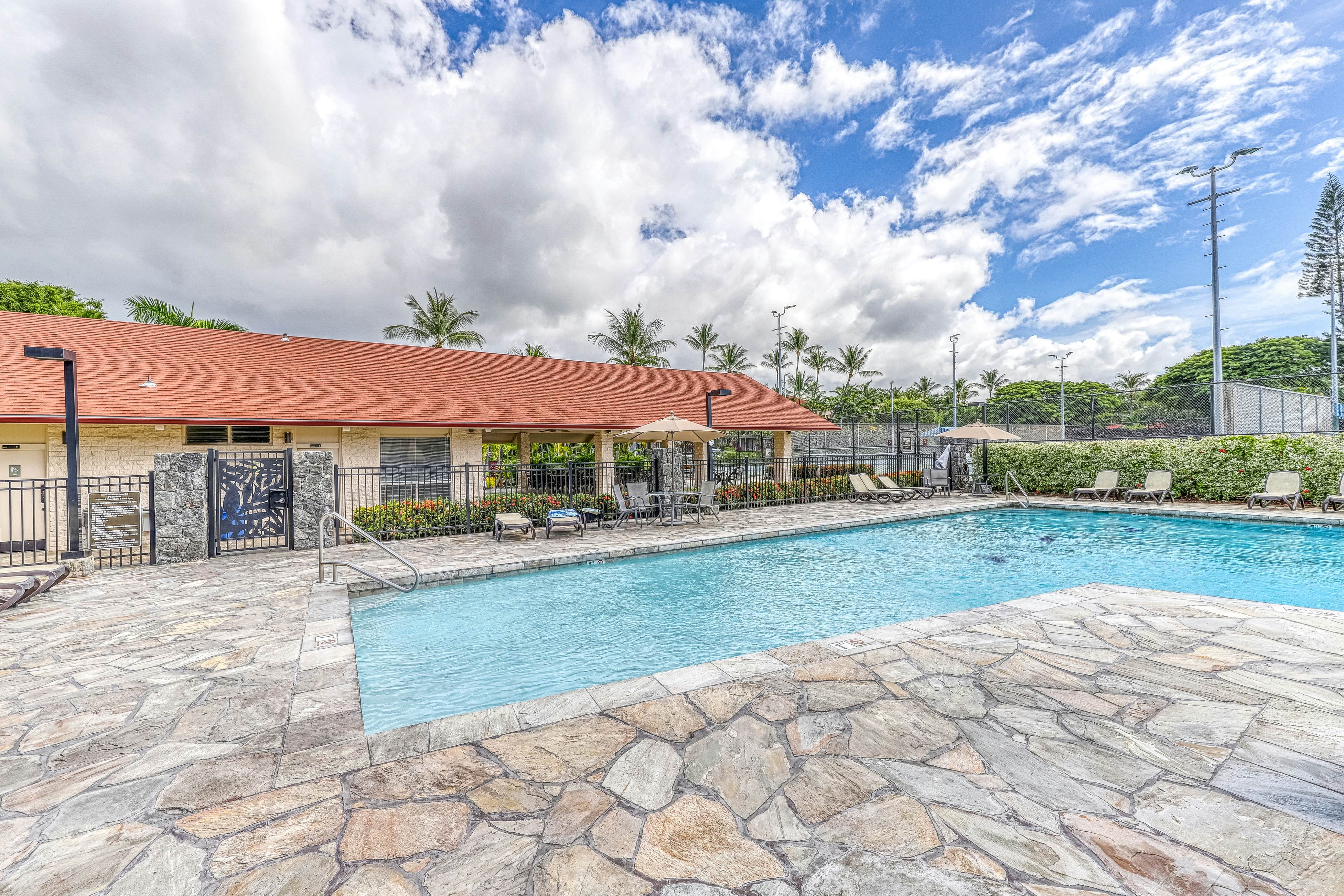 Keauhou Surf & Racquet 7-302