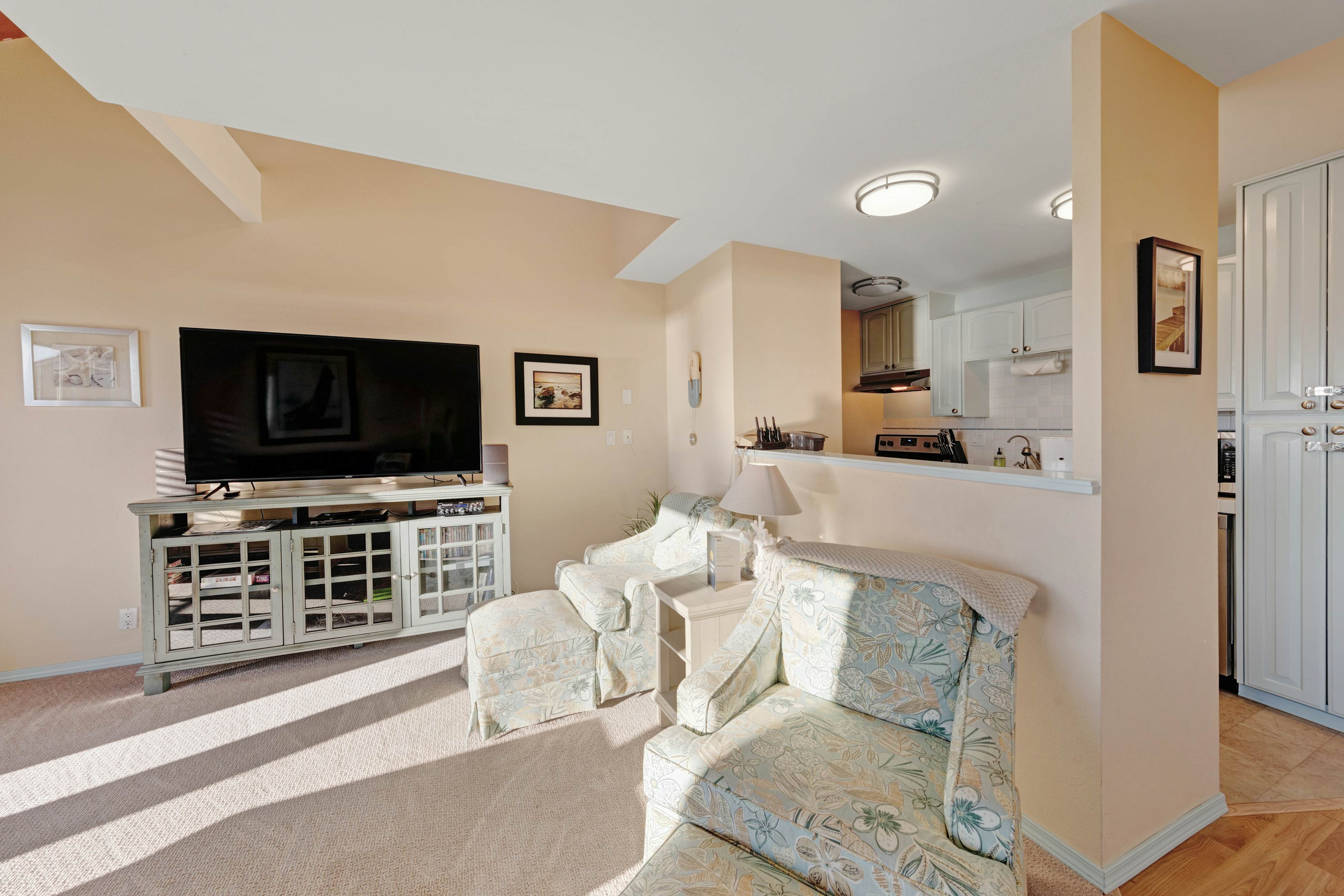 Embarcadero Bay View #B405