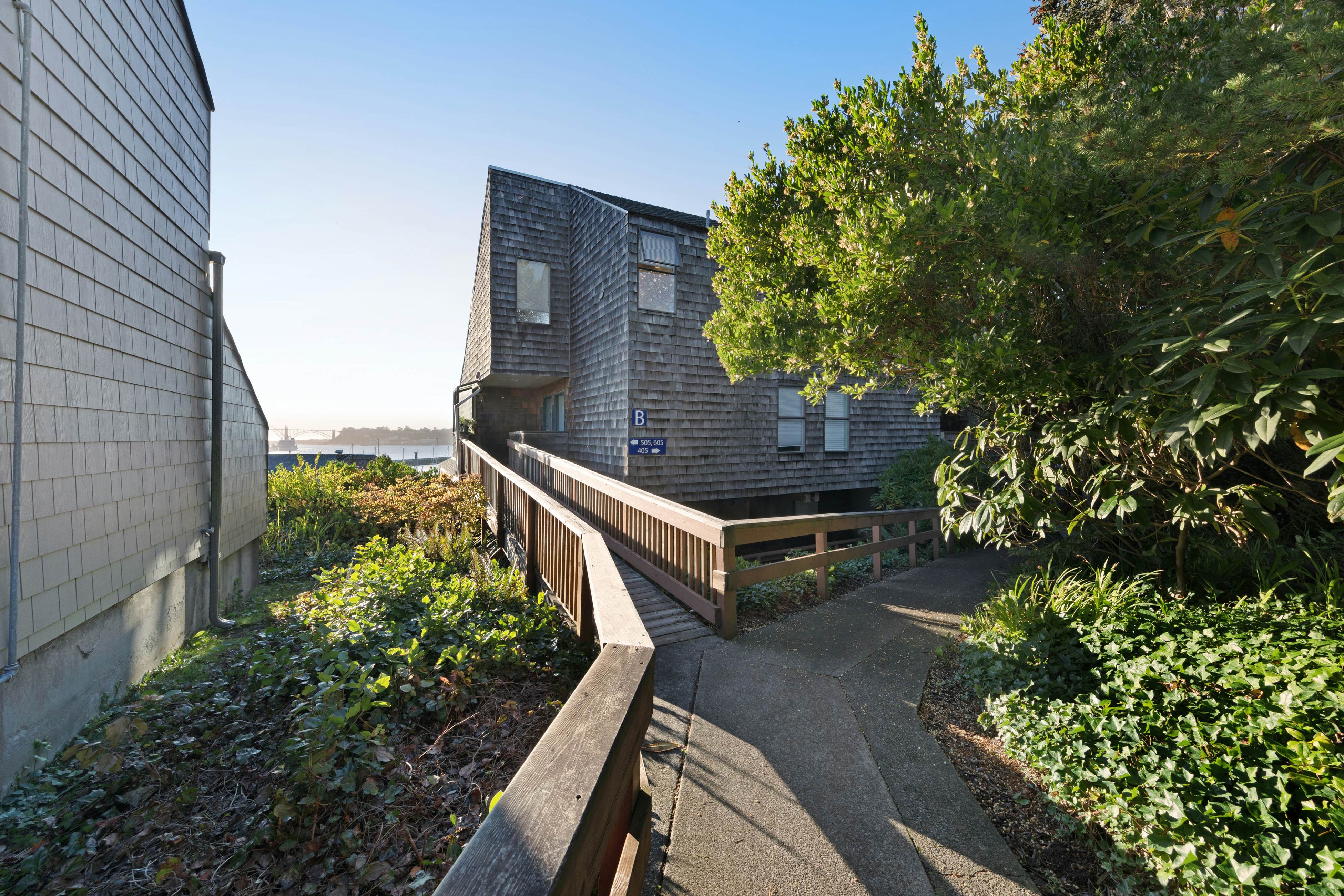 Embarcadero Bay View #B405