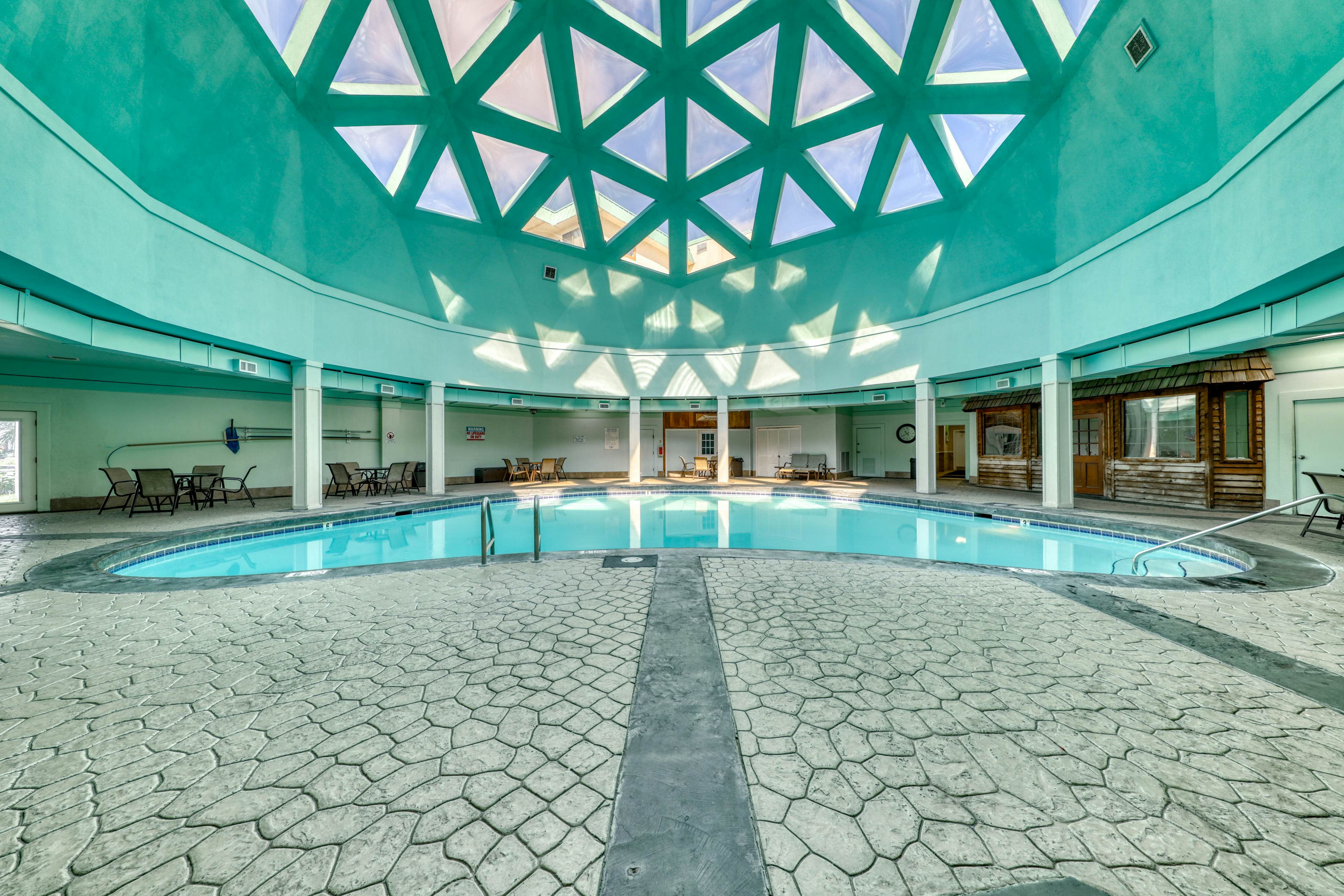 Gulf Shores Plantation-Beach Cottage #3: 5 Little Shells