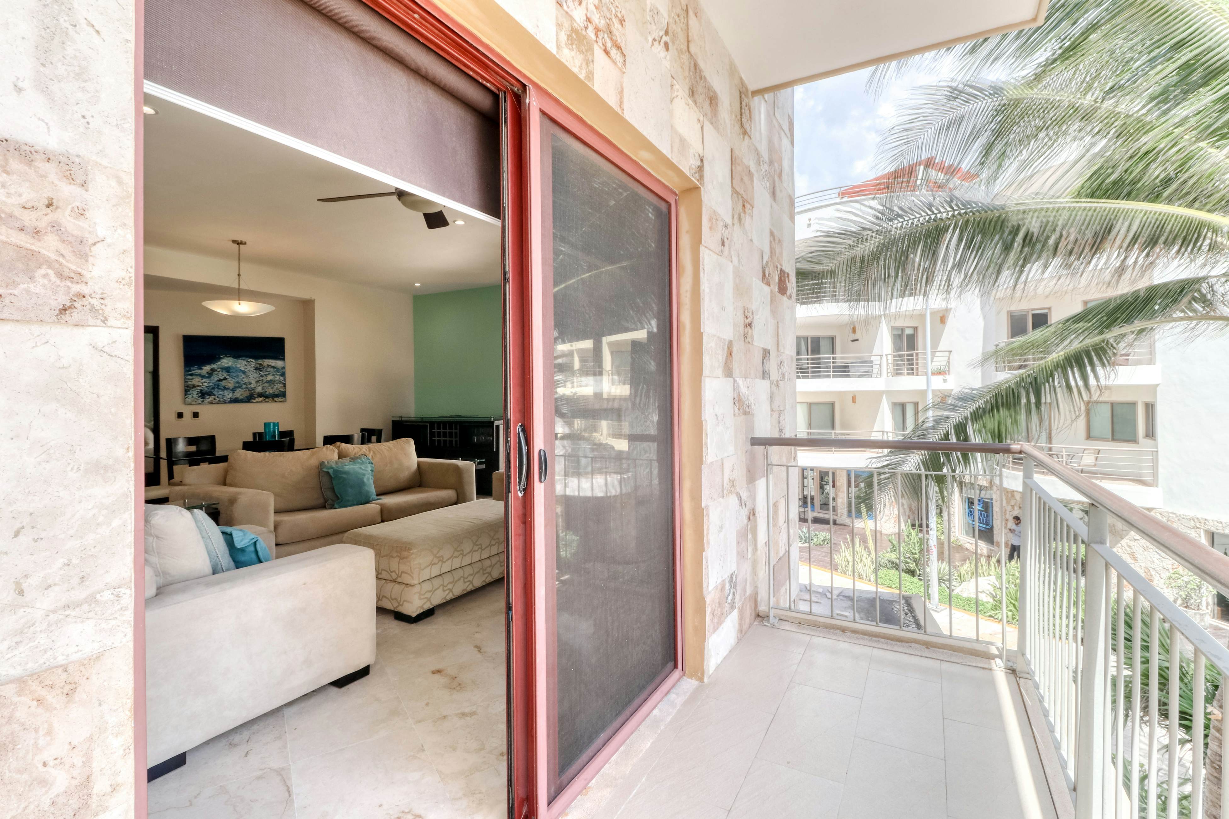 Residences El Faro, Surf 207