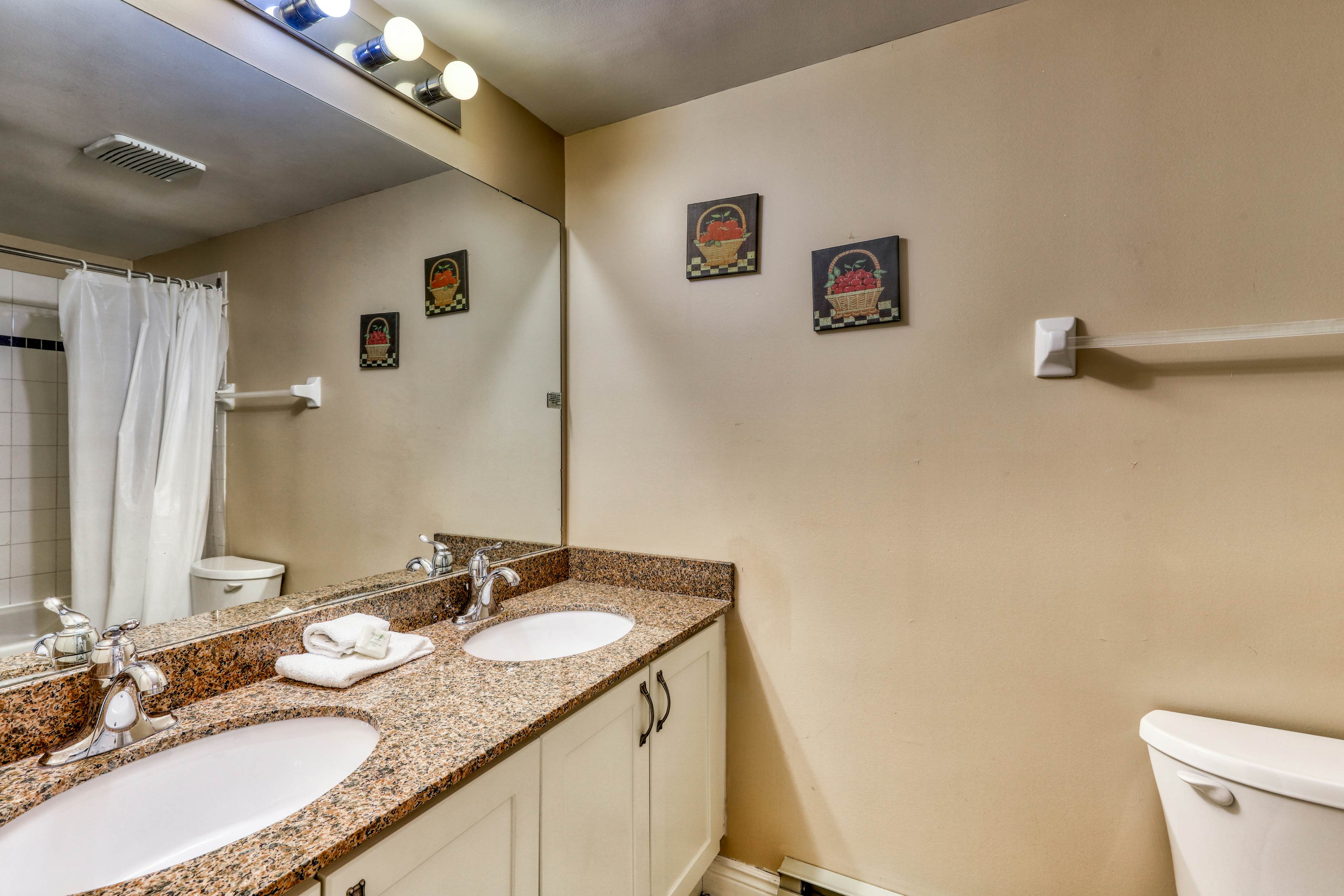 Condo 305 at North Creek Resort