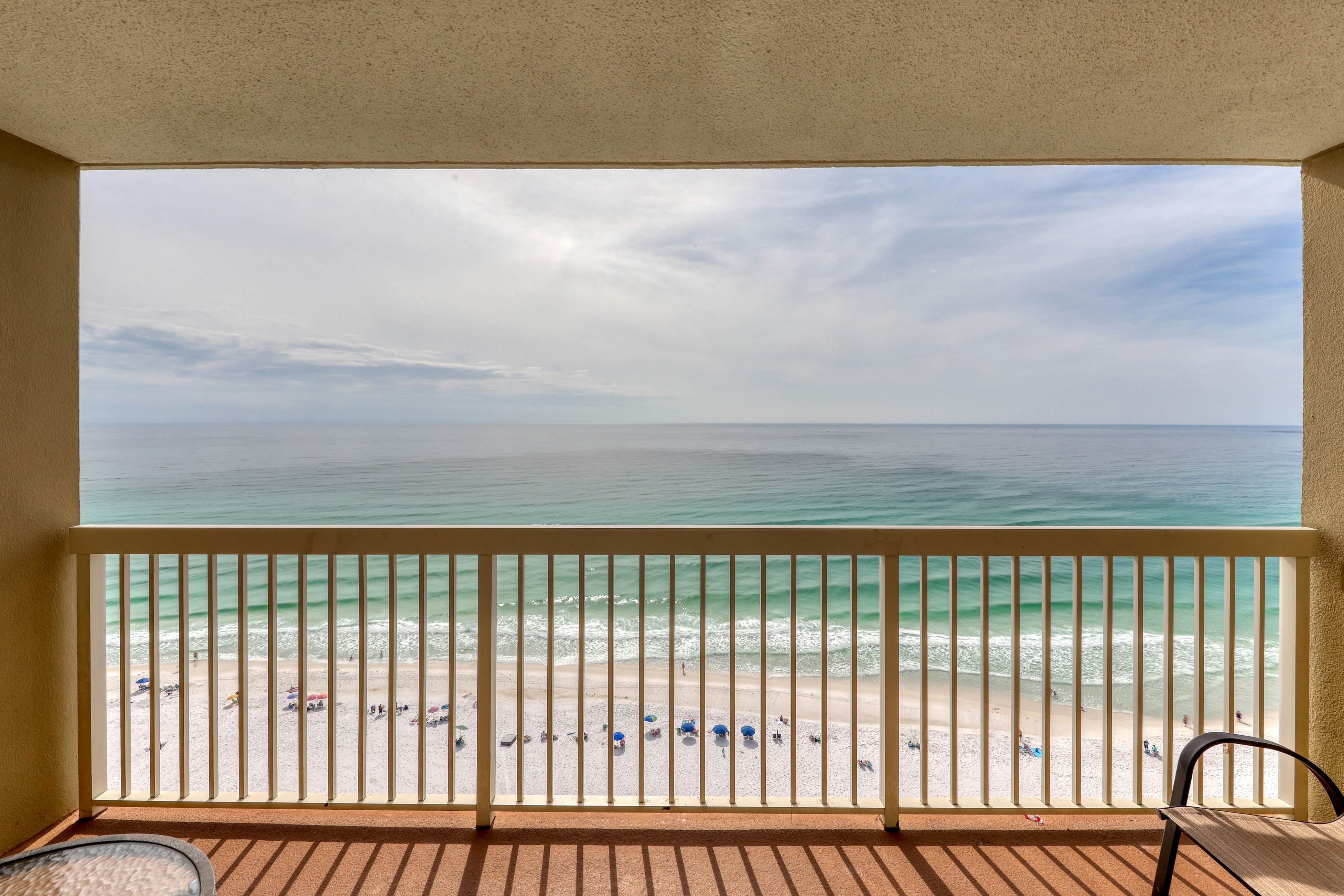 Pelican Beach Resort 1802