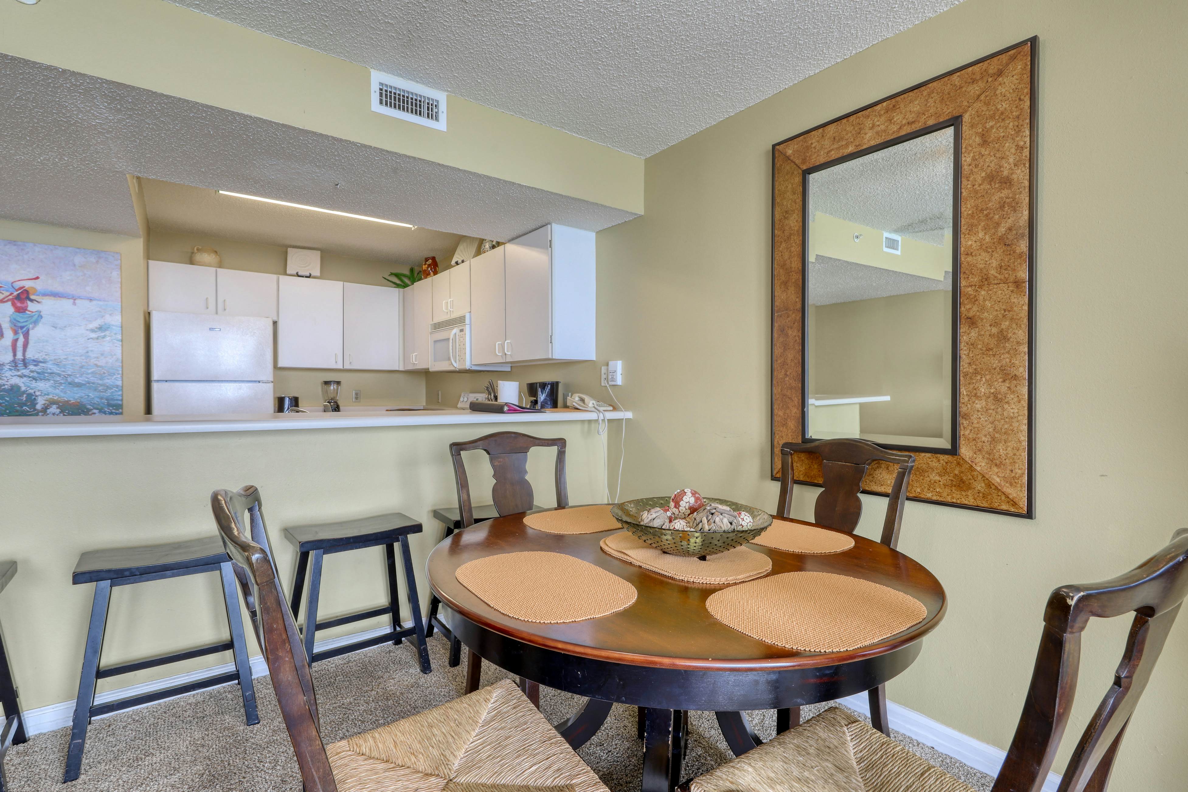 Pelican Beach Resort 1802