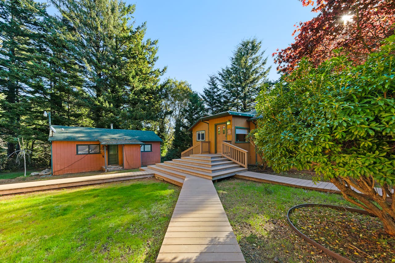 Joe Ney Hideaway 2 BD Vacation Rental in Coos Bay, OR Vacasa