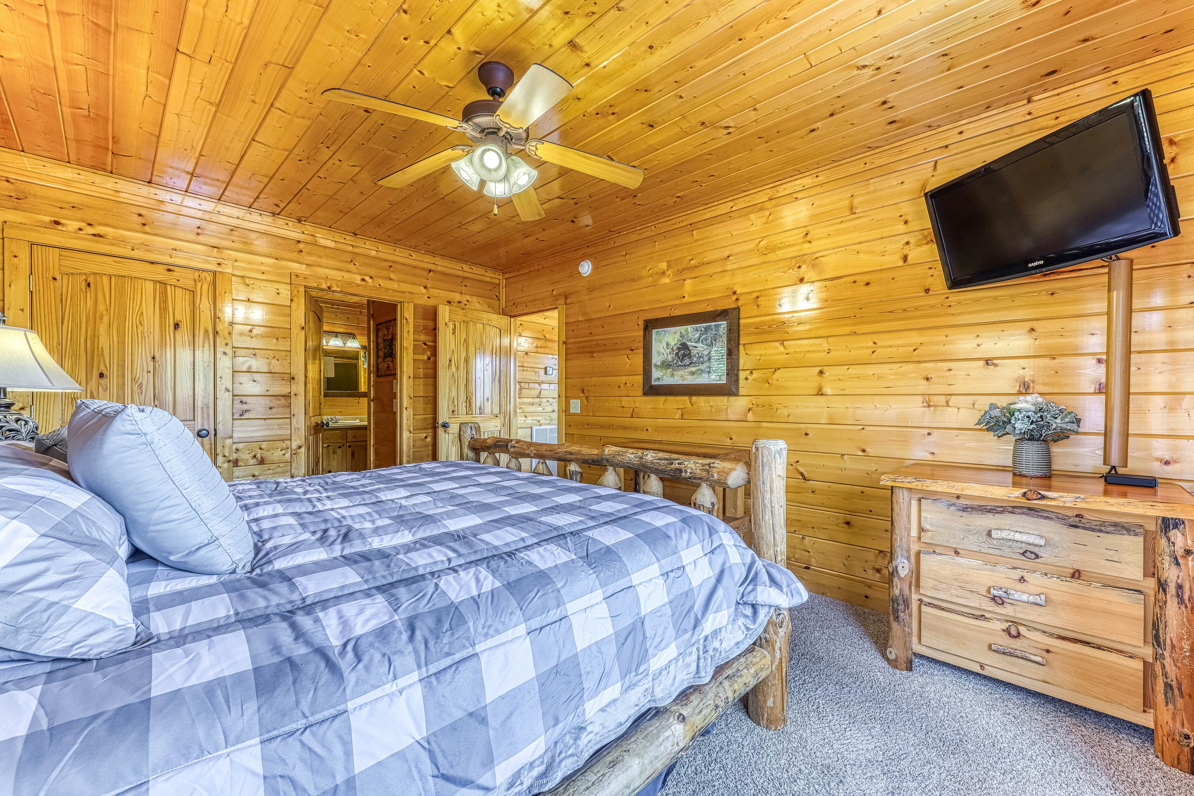 Legacy Mountain Resort - View of Paradise