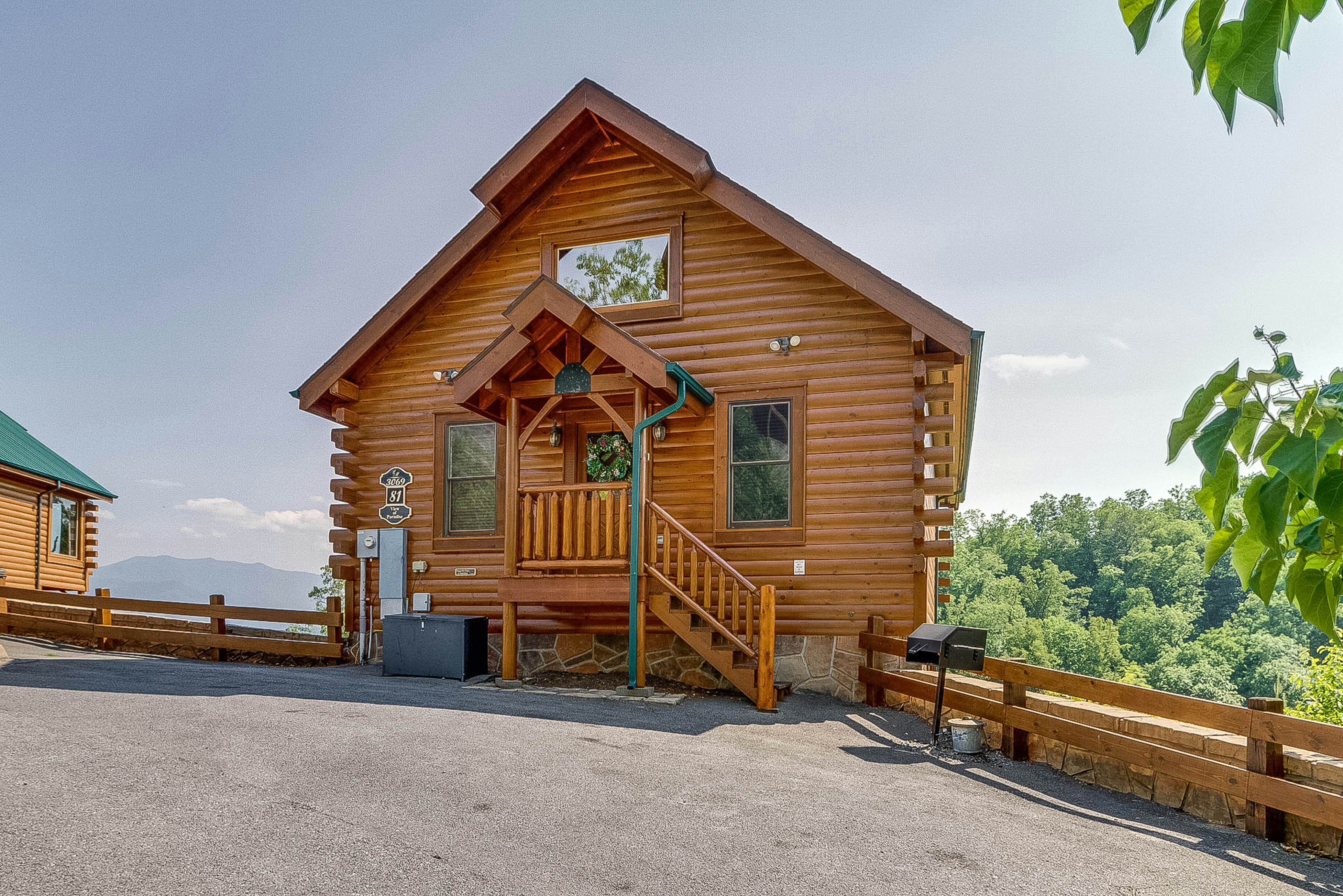 Legacy Mountain Resort - View of Paradise