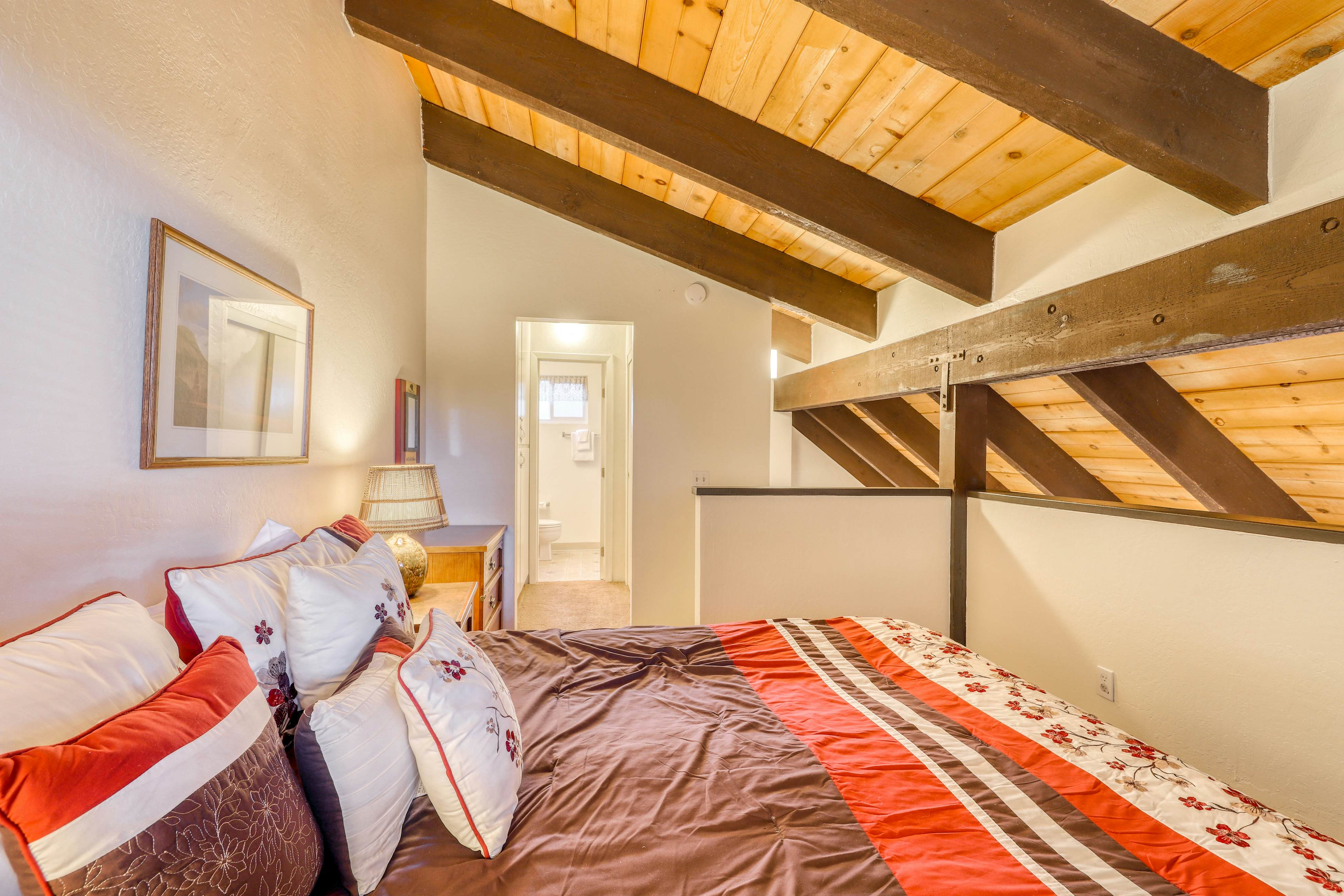 Mammoth View Villas 35