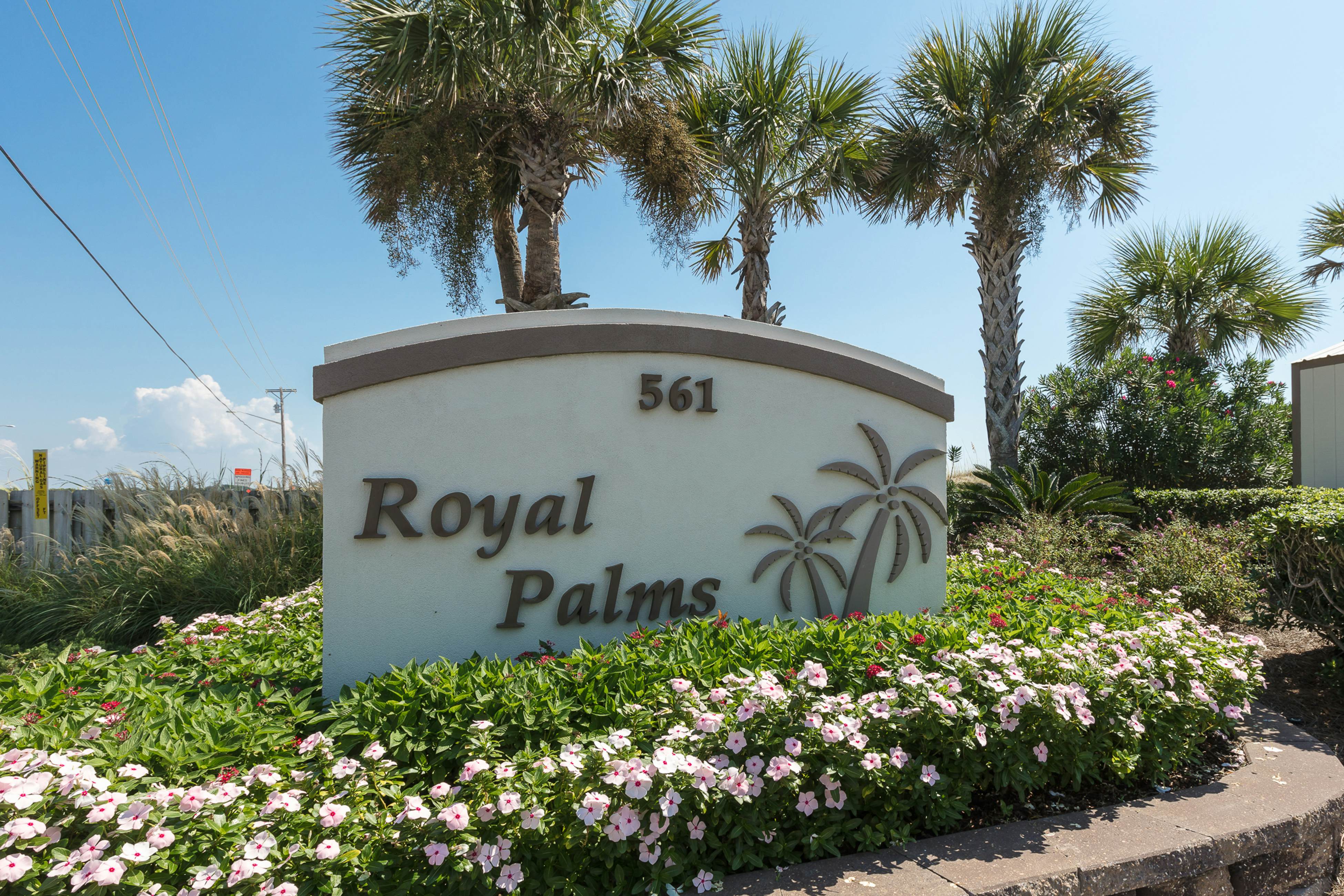 Royal Palms 1006