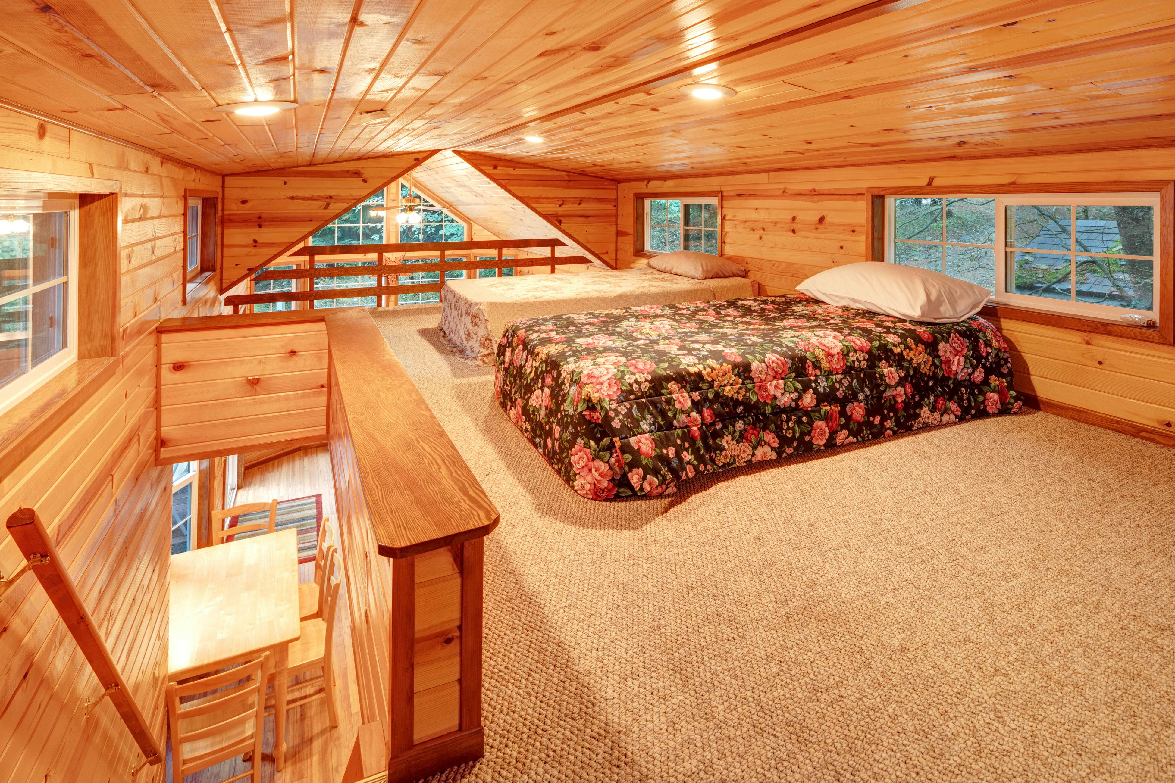 Racoon Retreat 1 BD Eastsound, WA Vacation Rental Vacasa