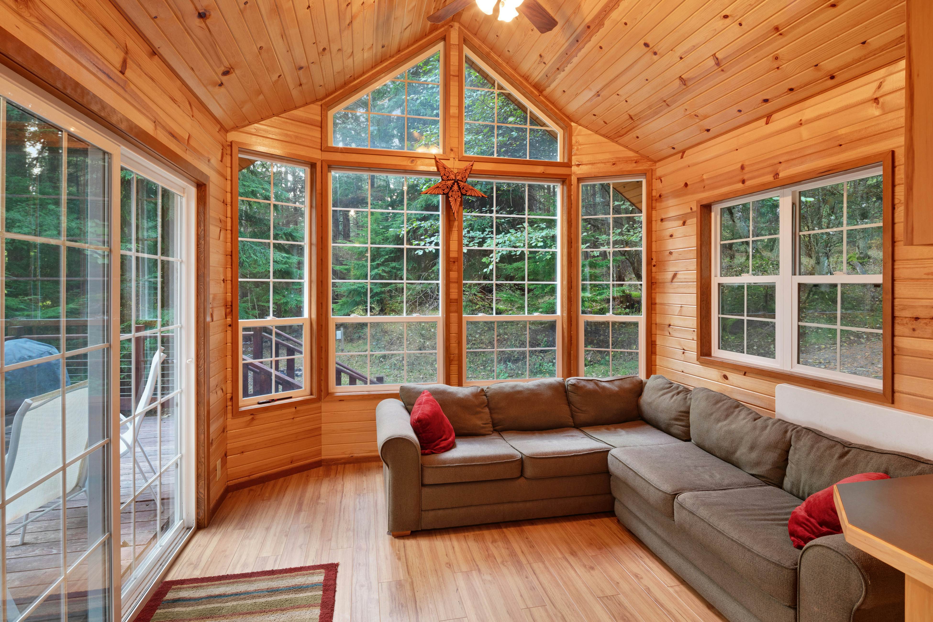 Racoon Retreat 1 BD Eastsound, WA Vacation Rental Vacasa