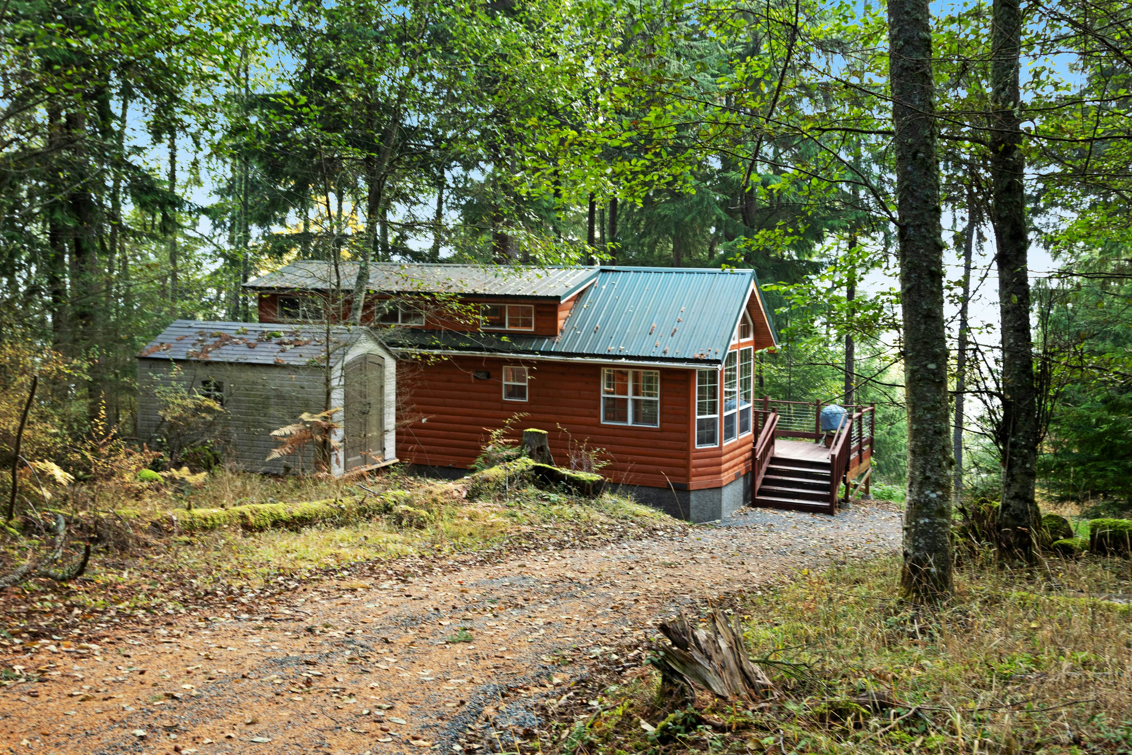 Racoon Retreat 1 BD Eastsound, WA Vacation Rental Vacasa