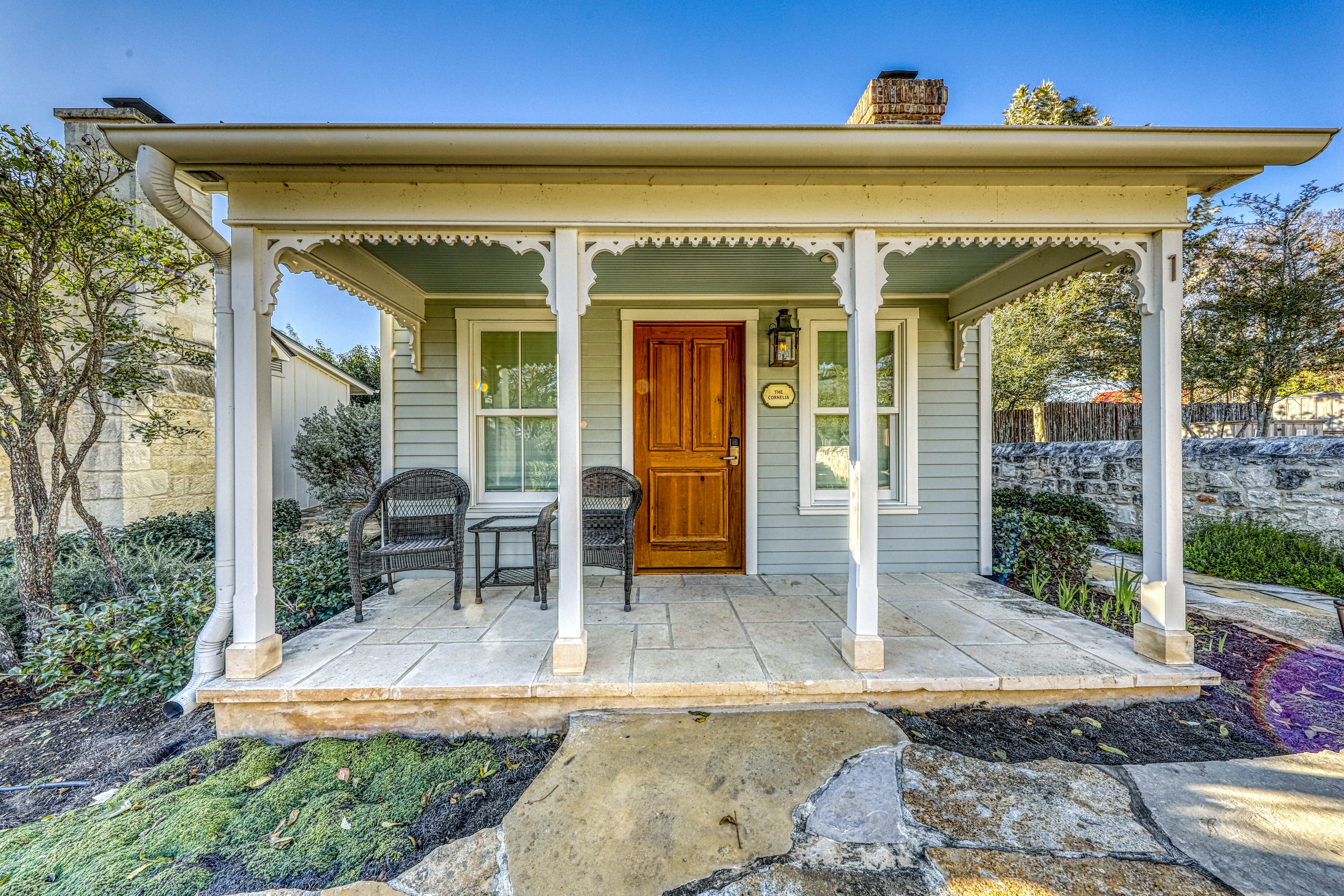 The Blacksmith Quarters on Barons Creek The Cornelia 1 BD