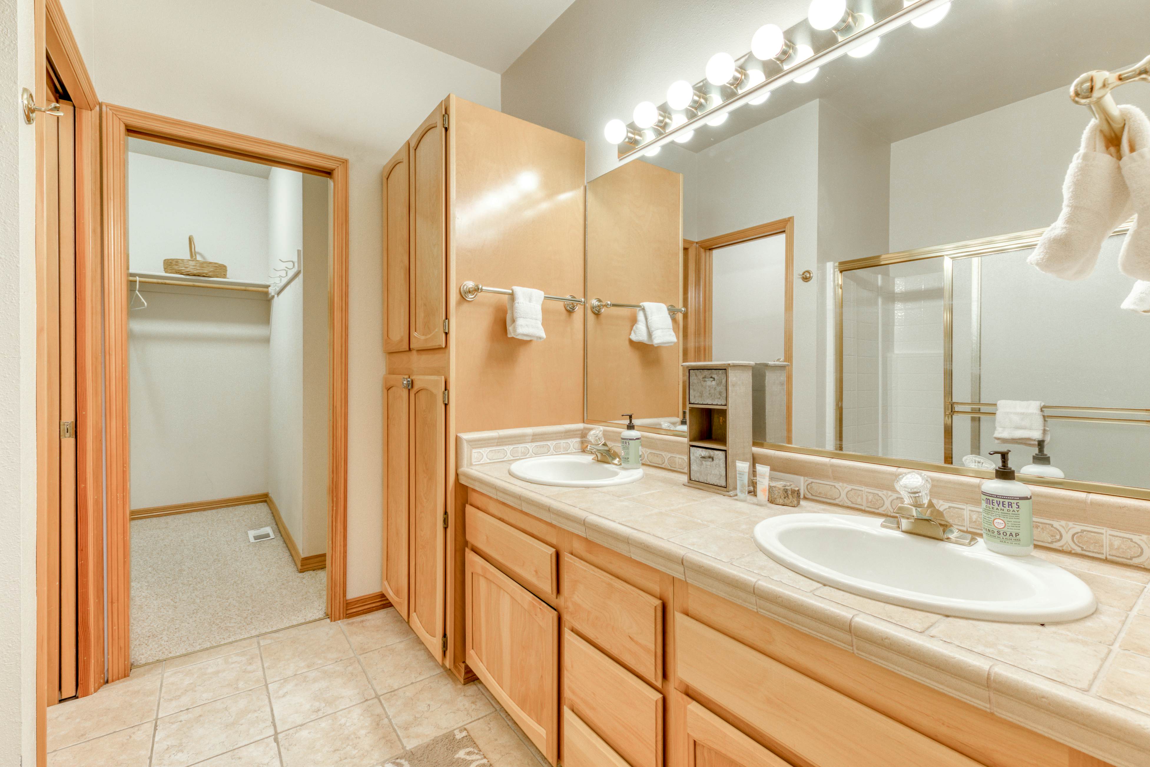 Clarks' Mountain Condo