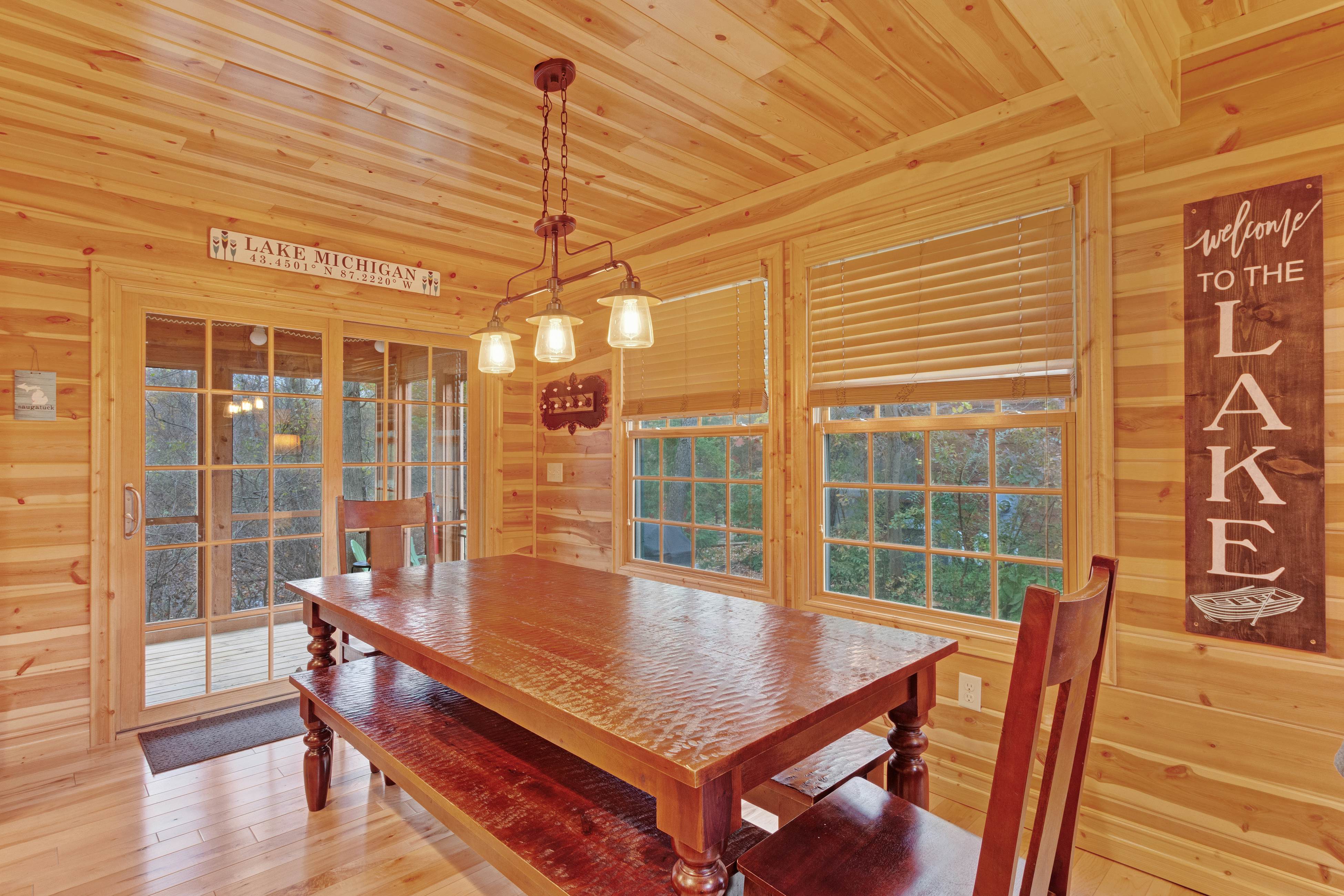 Kingfisher Cove Cabin 2