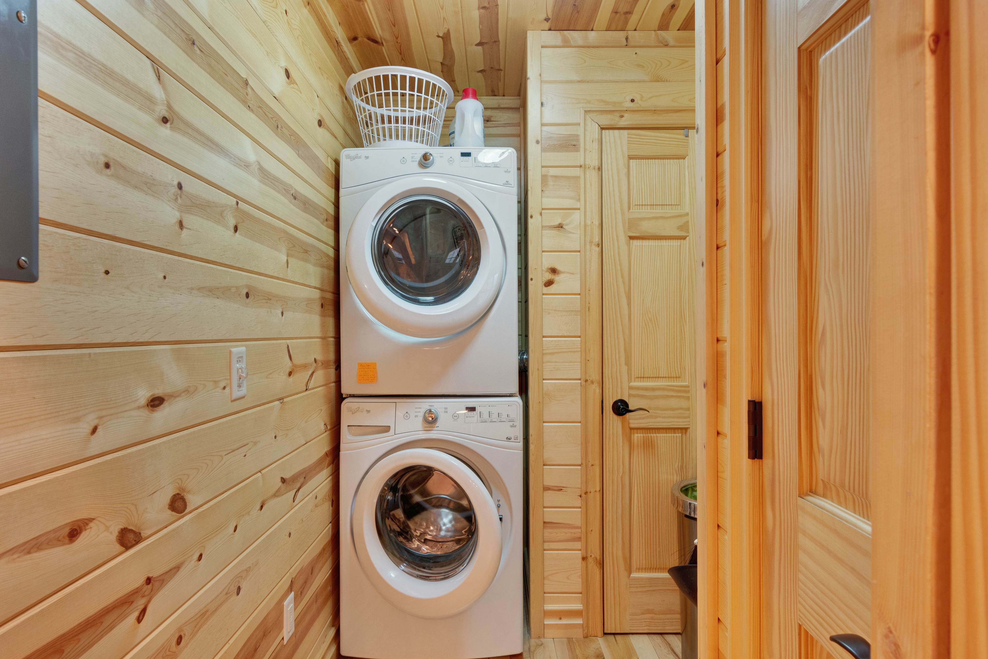 Kingfisher Cove Cabin 2