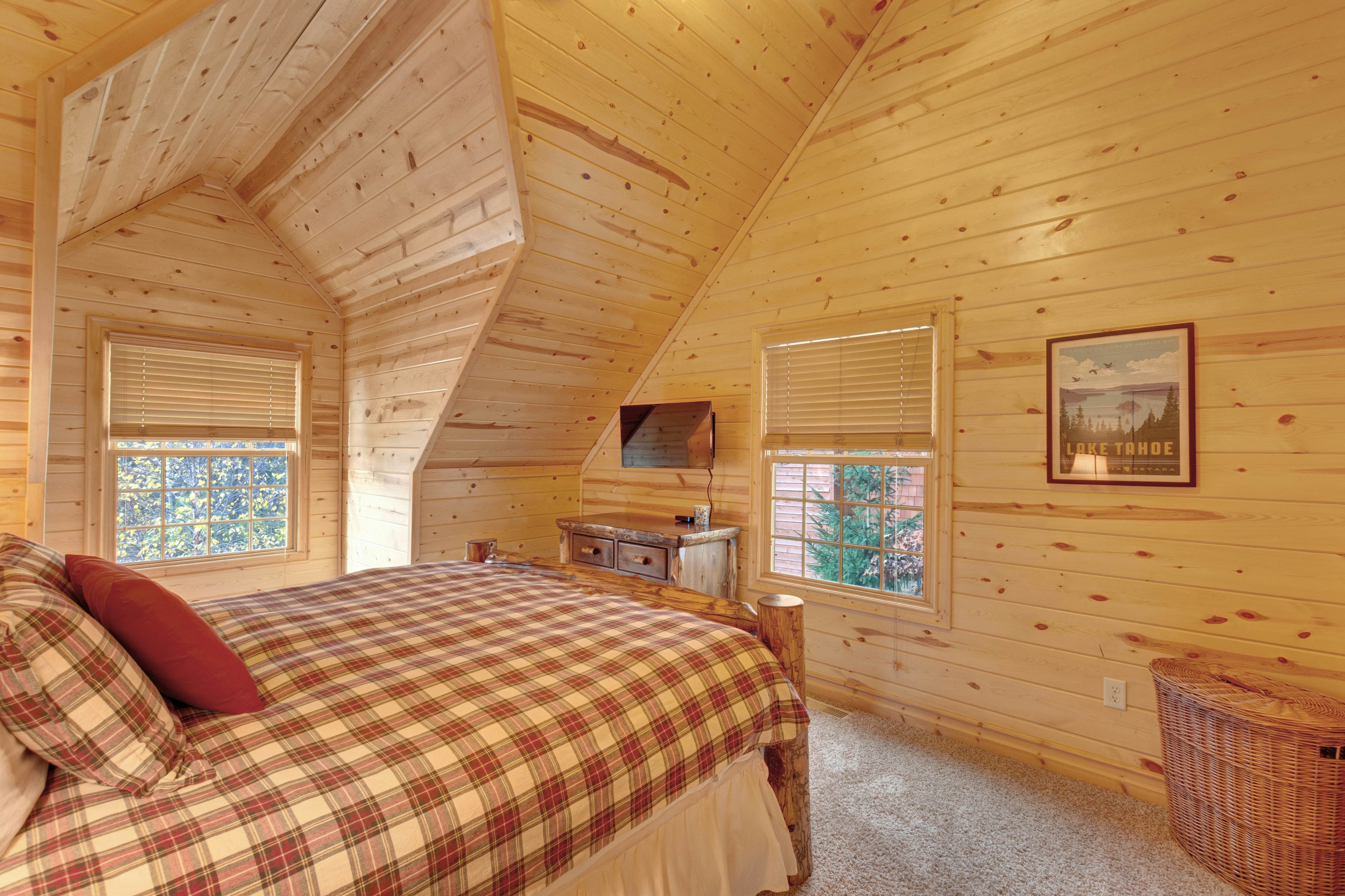 Kingfisher Cove Cabin 2