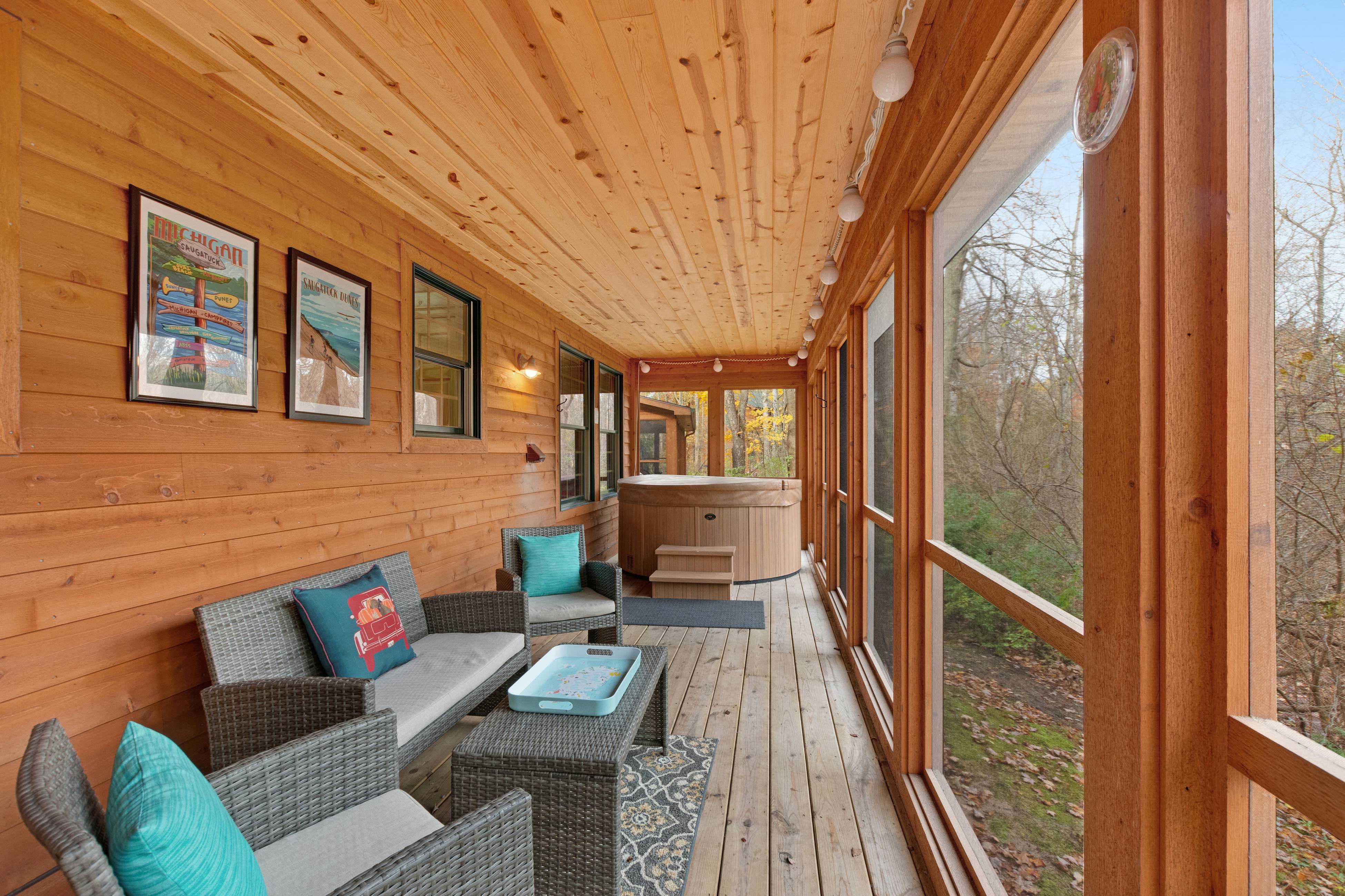 Kingfisher Cove Cabin 2