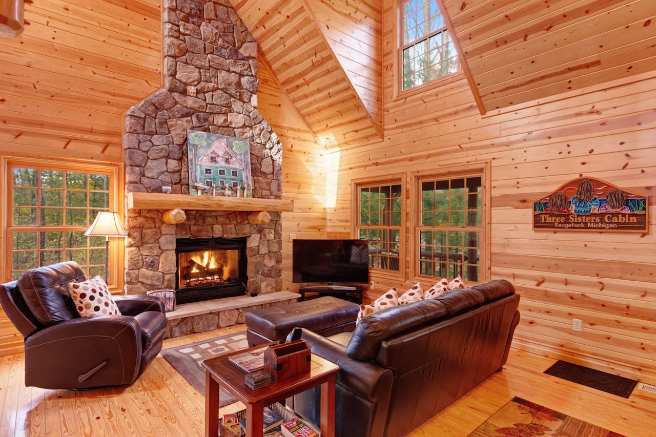 Kingfisher Cove Cabin 28 3 BD Vacation Rental in Saugatuck, MI Vacasa