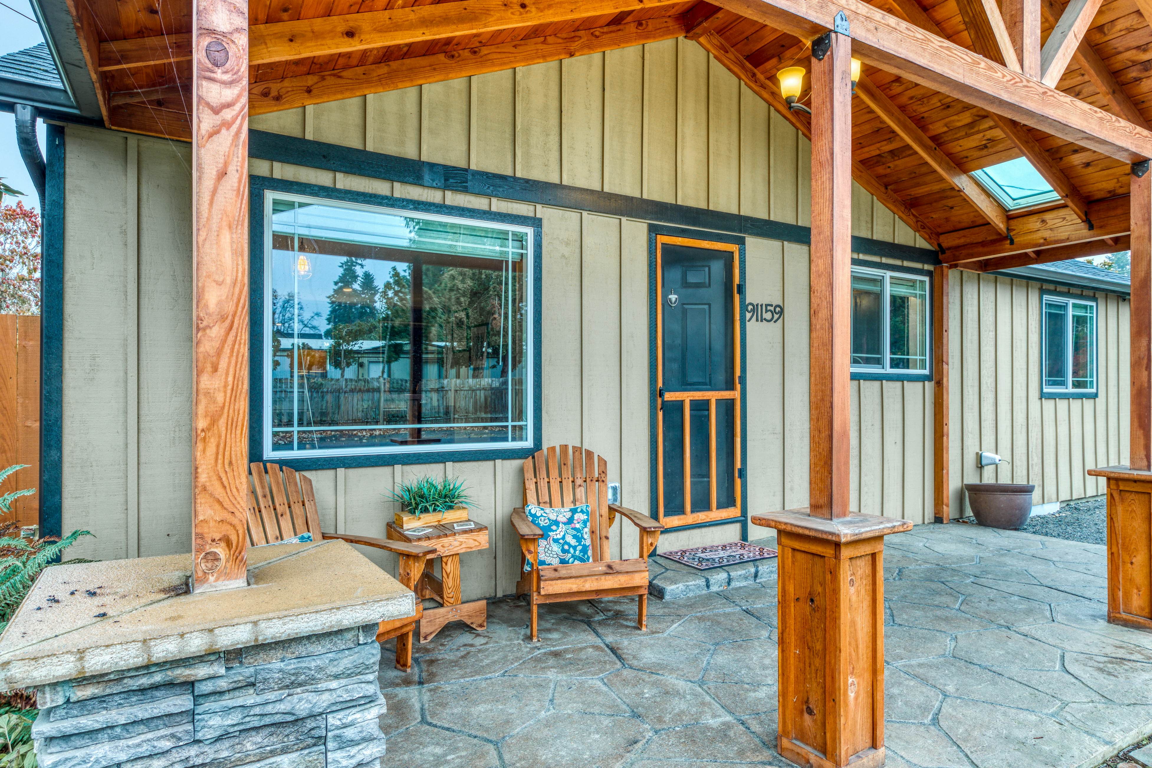 Cozy Coleman St Cottage