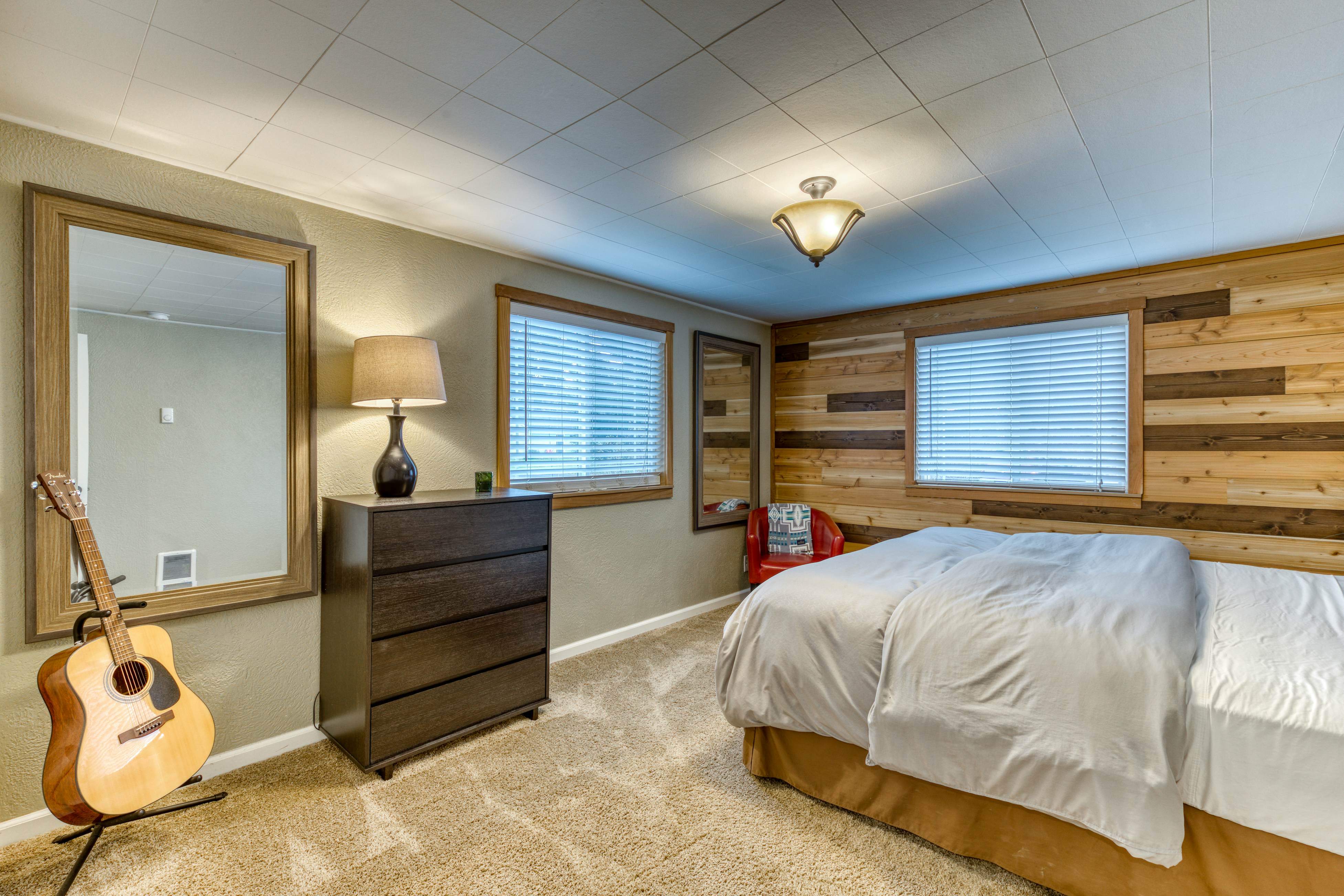 Cozy Coleman St Cottage