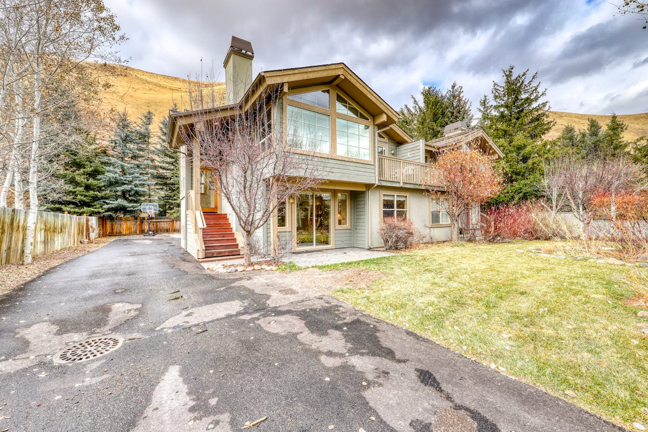 Warm Springs Family Luxury 4 BD Ketchum, ID Vacation Rental Vacasa