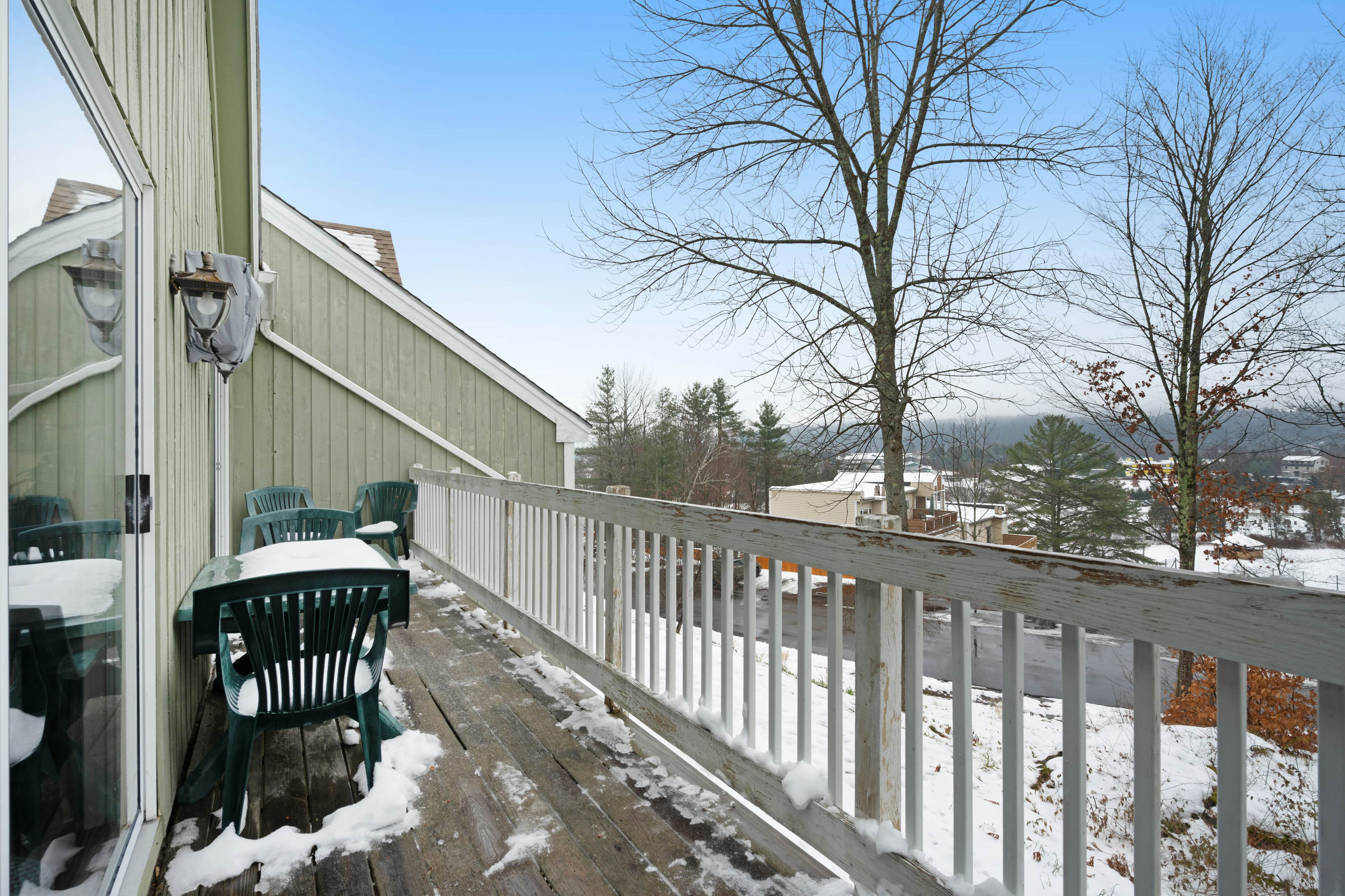 Mountainside Resort H203